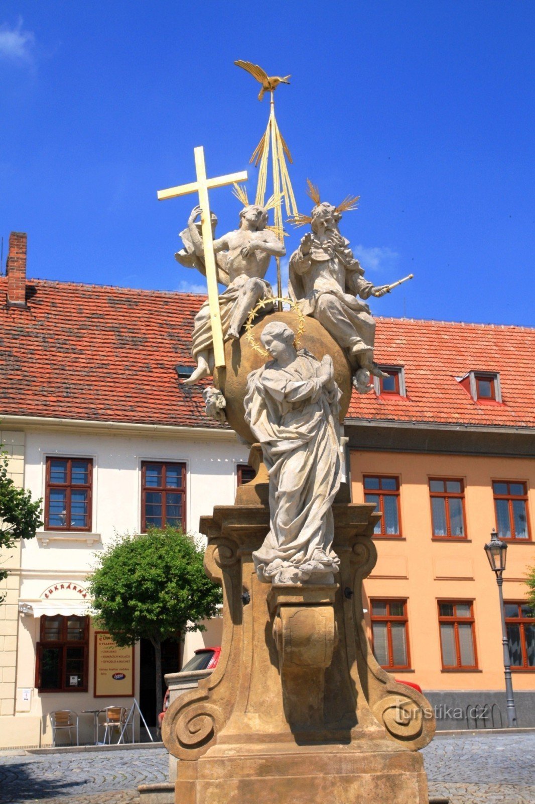 Náměšť nad Oslavou - bức tượng của St. Trinity 2011