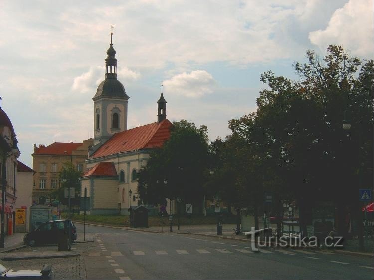 plac i kościół św. Piotra i Pawła: W kościele dziekańskim św. Piotr i Paweł na nas