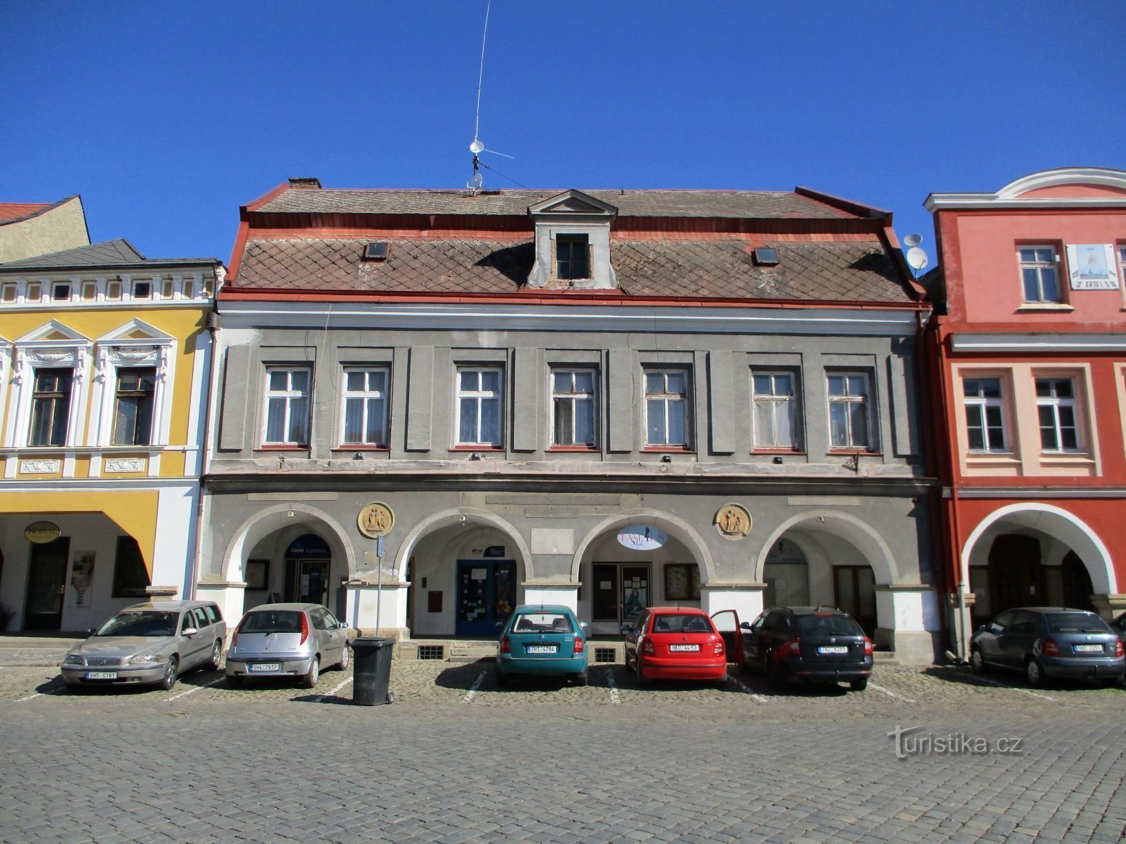 Tjeckoslovakiska arméns torg nr 51 (Jaroměř, 22.4.2020 maj XNUMX)