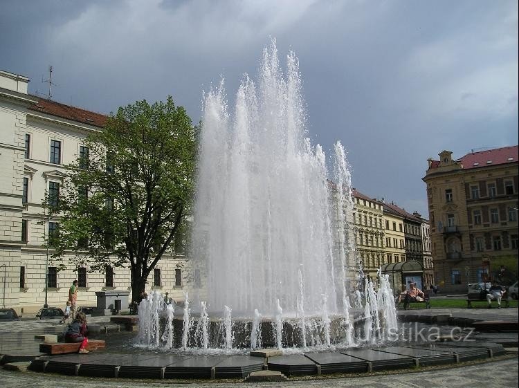 Kinsky Square