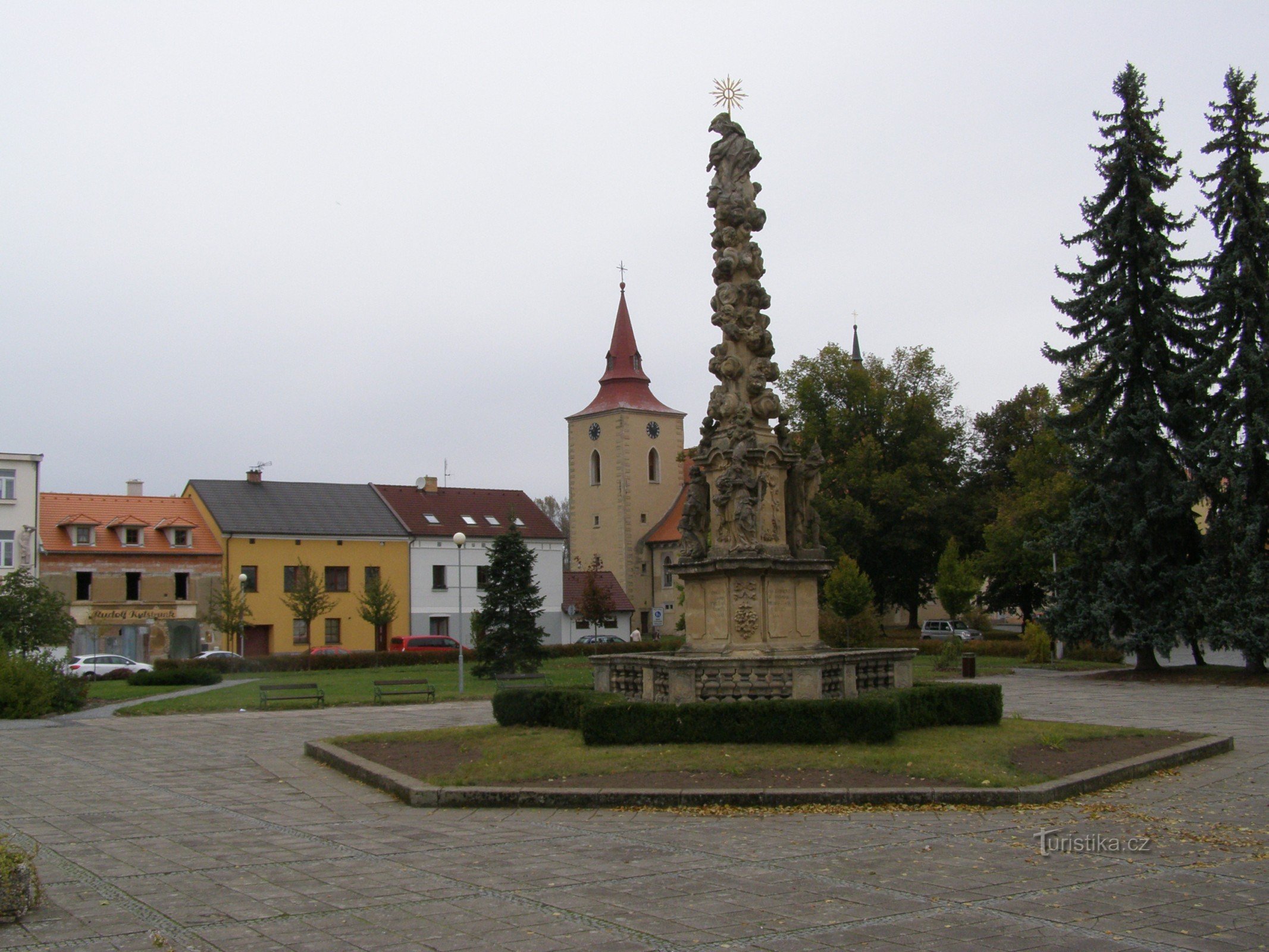 trgu u Bakovu nad Jizerou