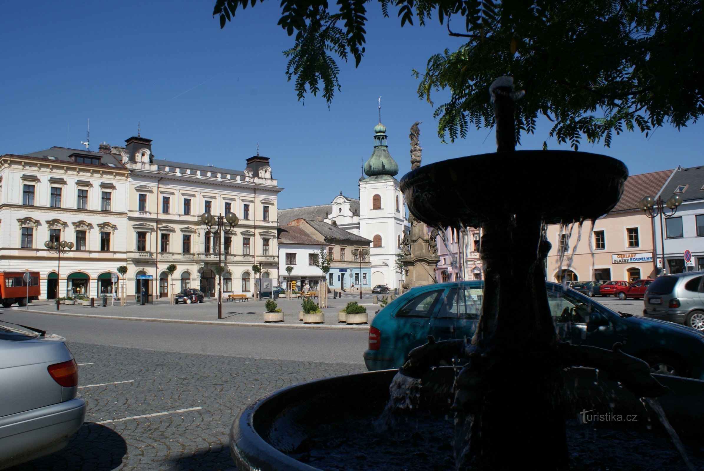 Piazza a Chocna