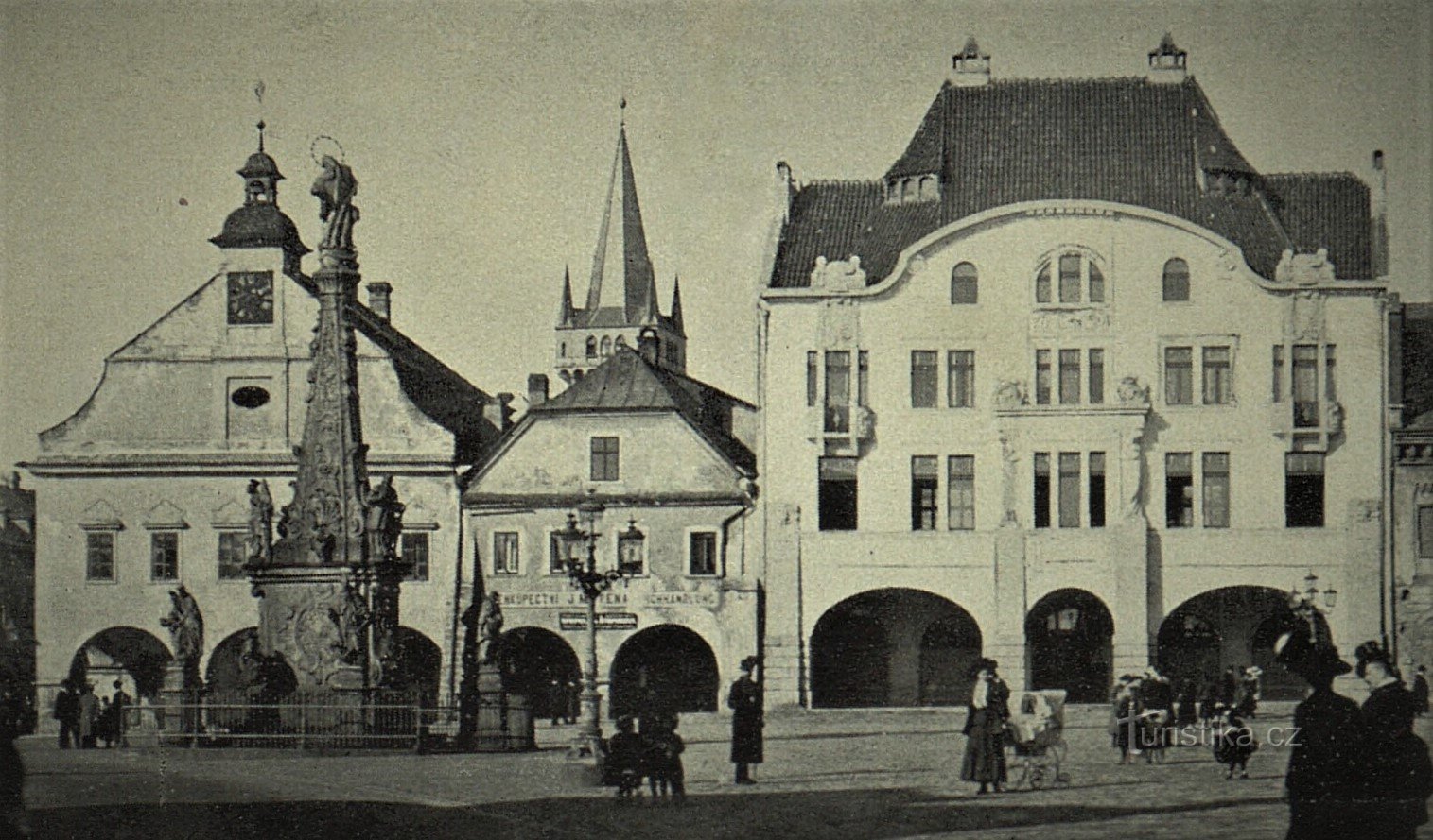 Platz in Dvůr Králové nad Labem im Jahr 1911