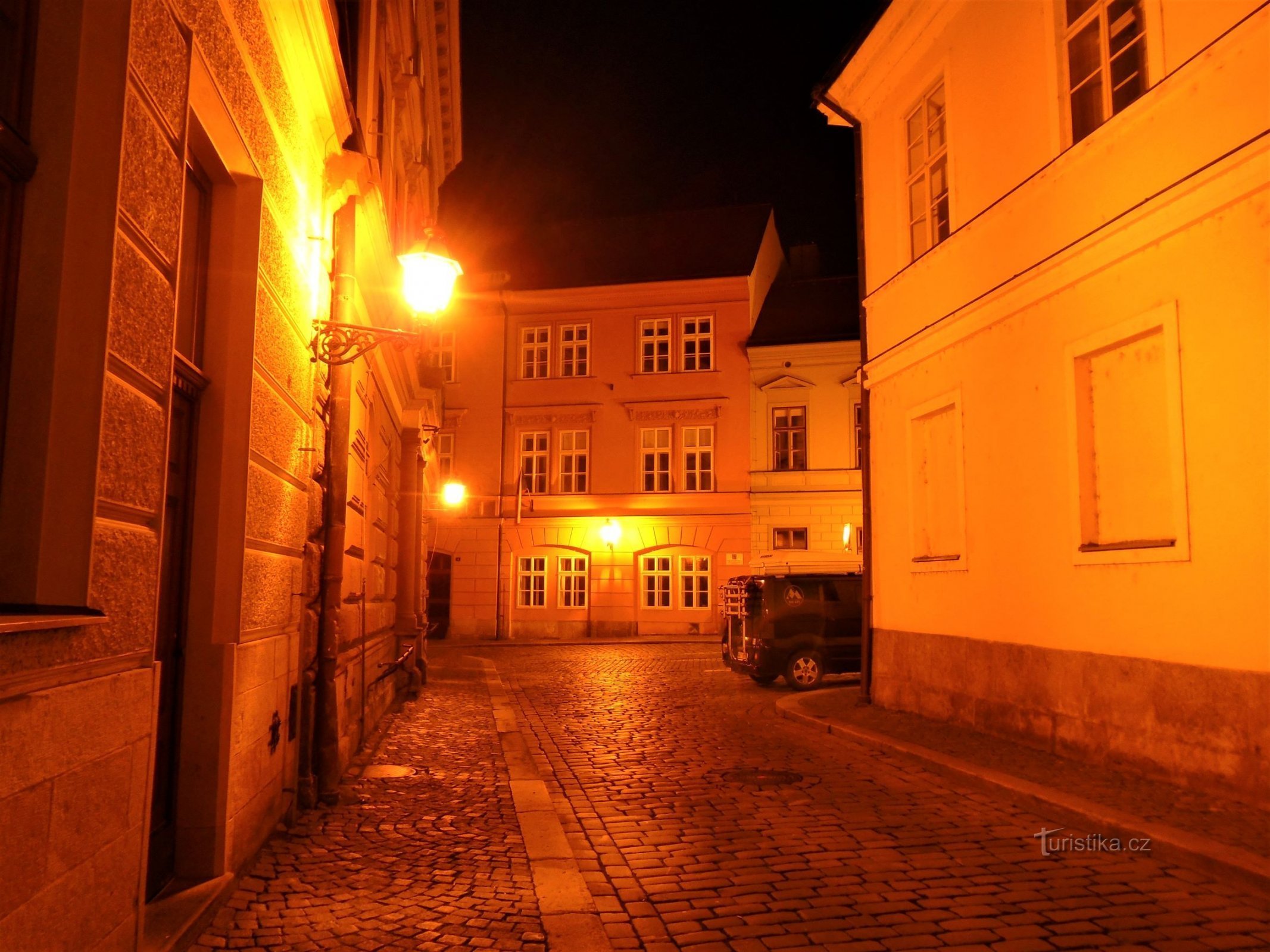 Square in the Castle (Hradec Králové, 27.9.2020/XNUMX/XNUMX)