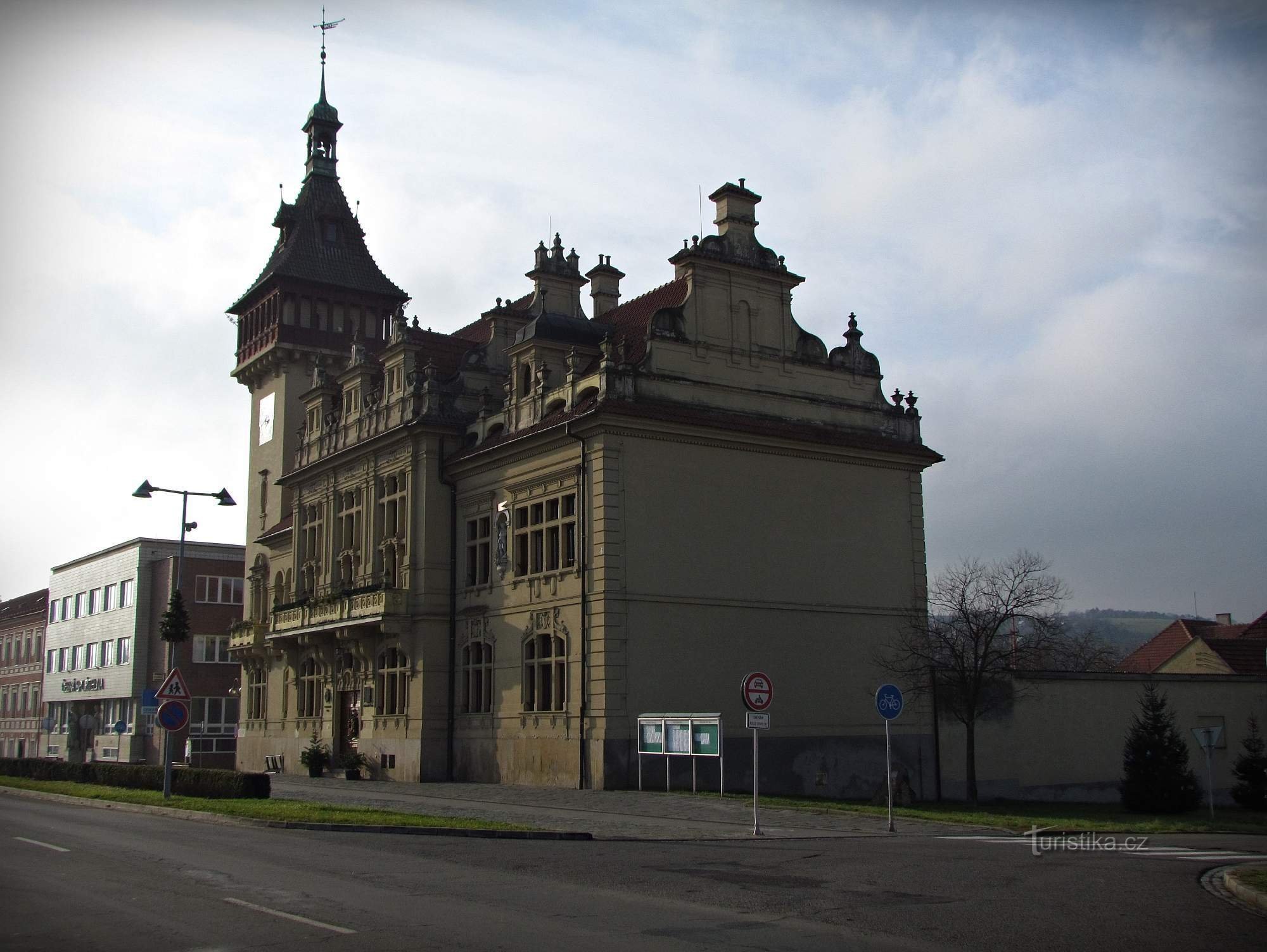 Napajedelsk town hall