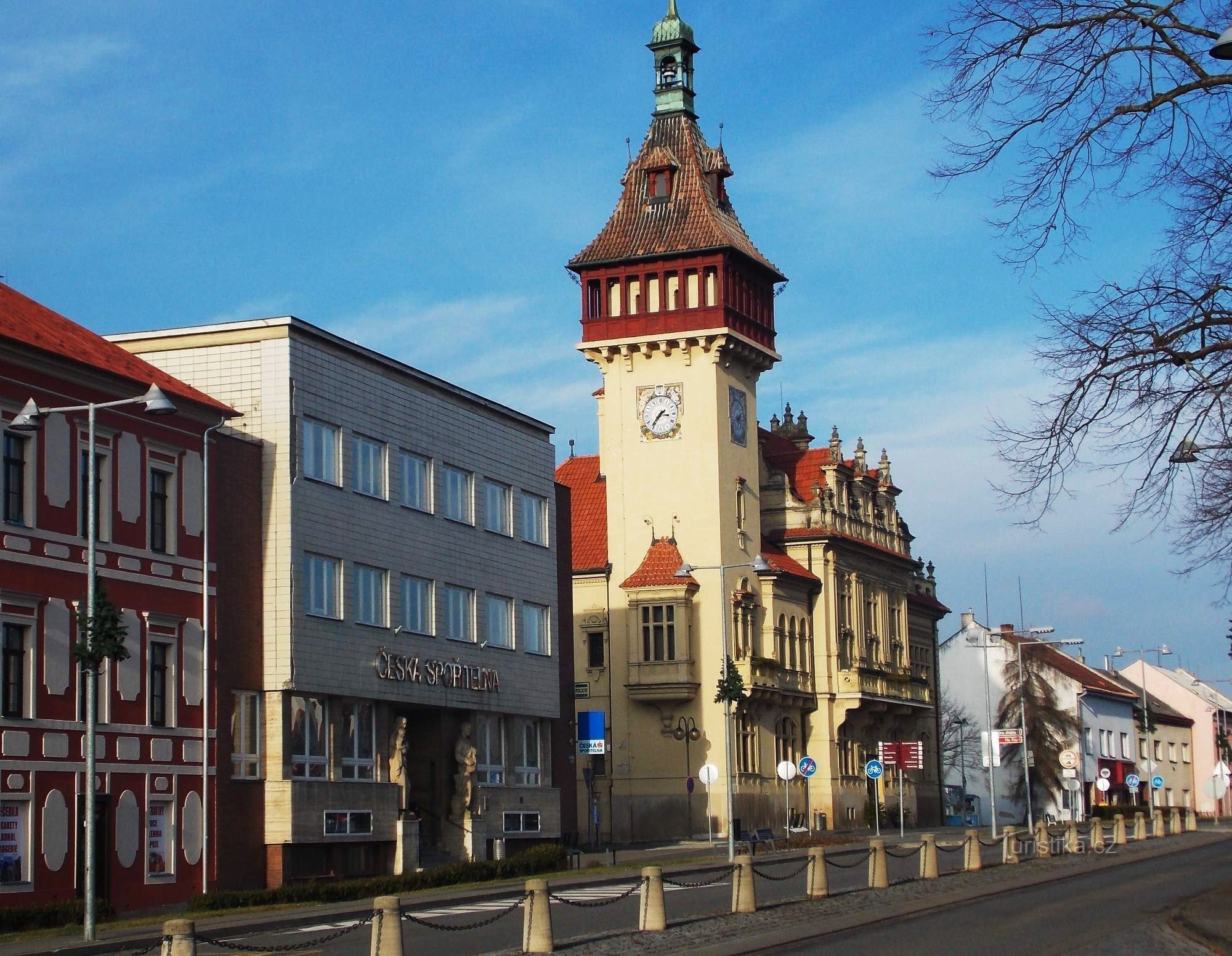 Napajedla - eine Stadt oberhalb des linken Mährenufers