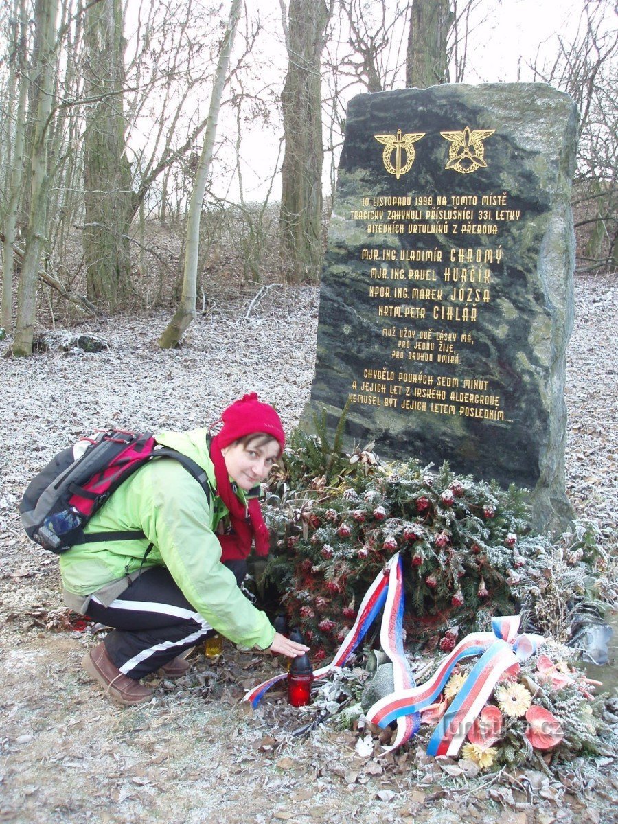 inskription på monumentet