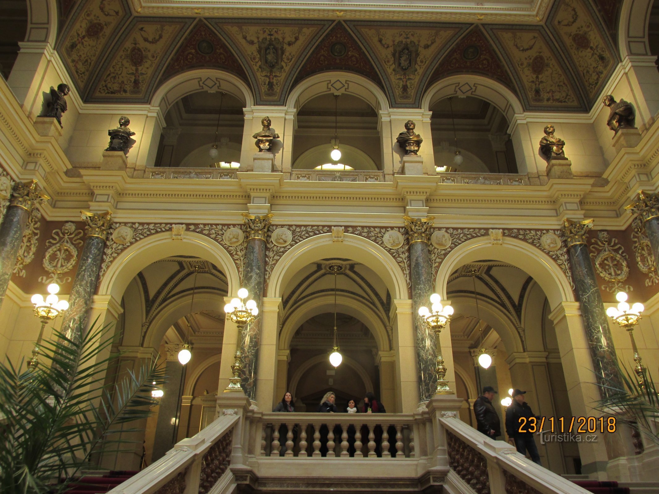 O Museu Nacional está aberto novamente