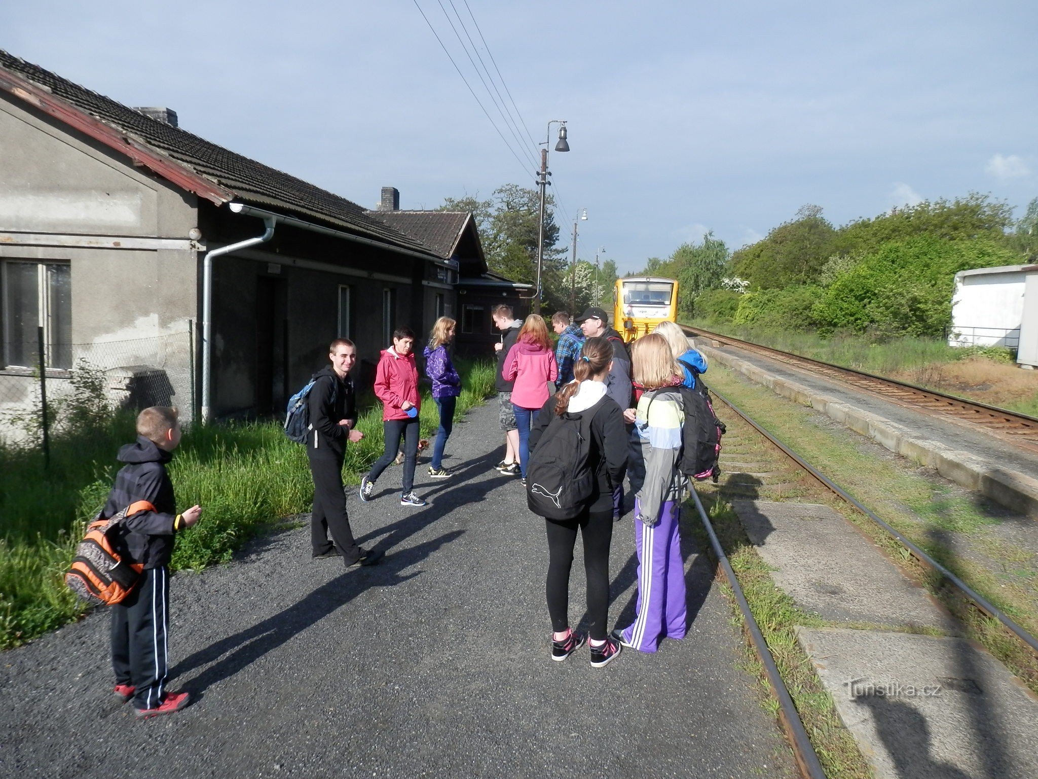 Nossa viagem à estação ferroviária de Kladno Ostrovec