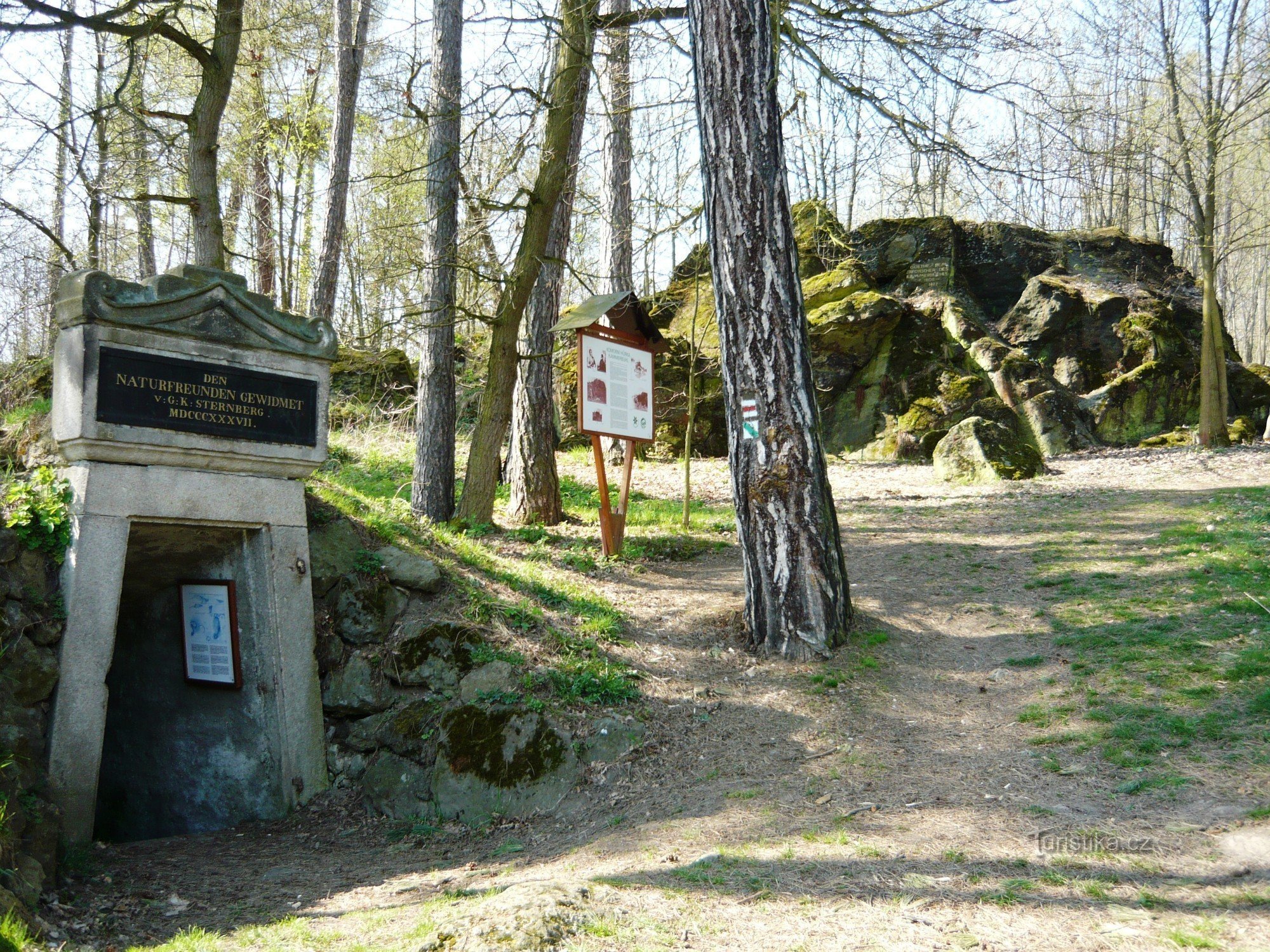 Utbildningsstig Komorní hůrka (Chebsko, Komorní dvůr)