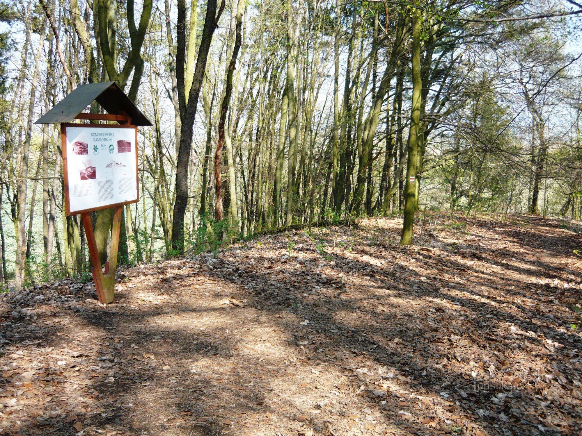 Utbildningsstig Komorní hůrka (Chebsko, Komorní dvůr)