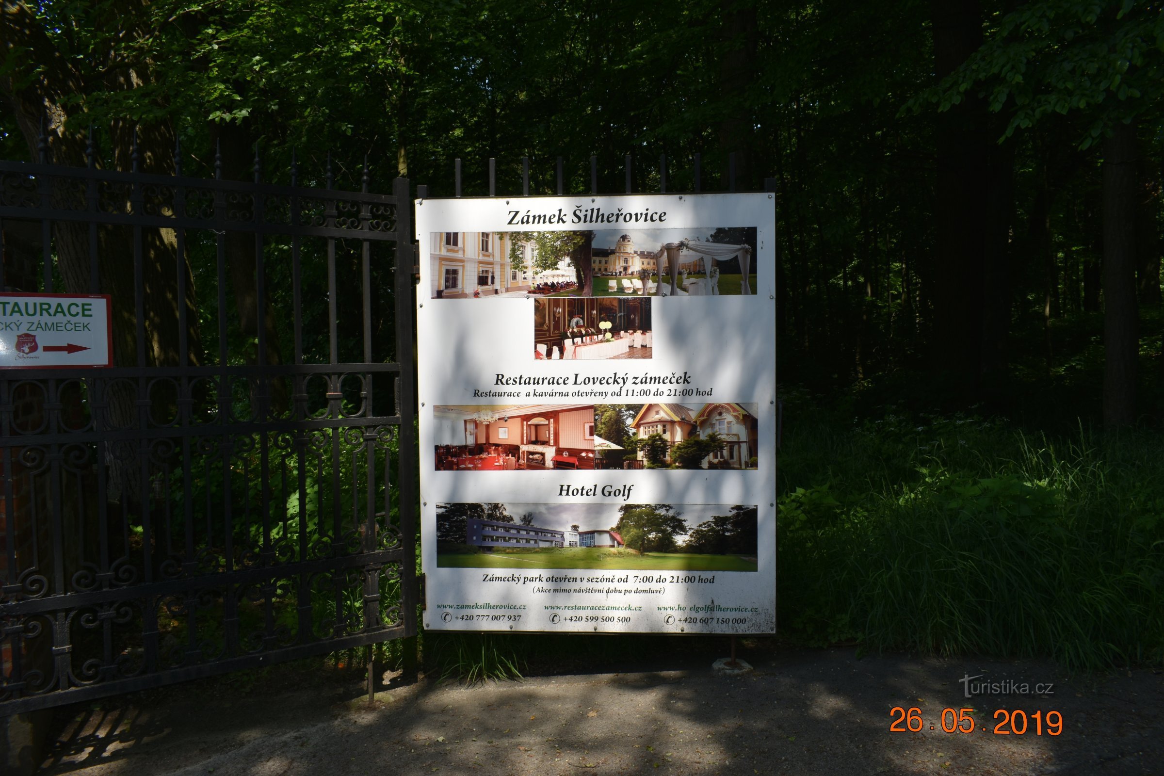 Εκπαιδευτικό μονοπάτι του χωριού Šilheřovice και αποθήκες πεζικού MO-S