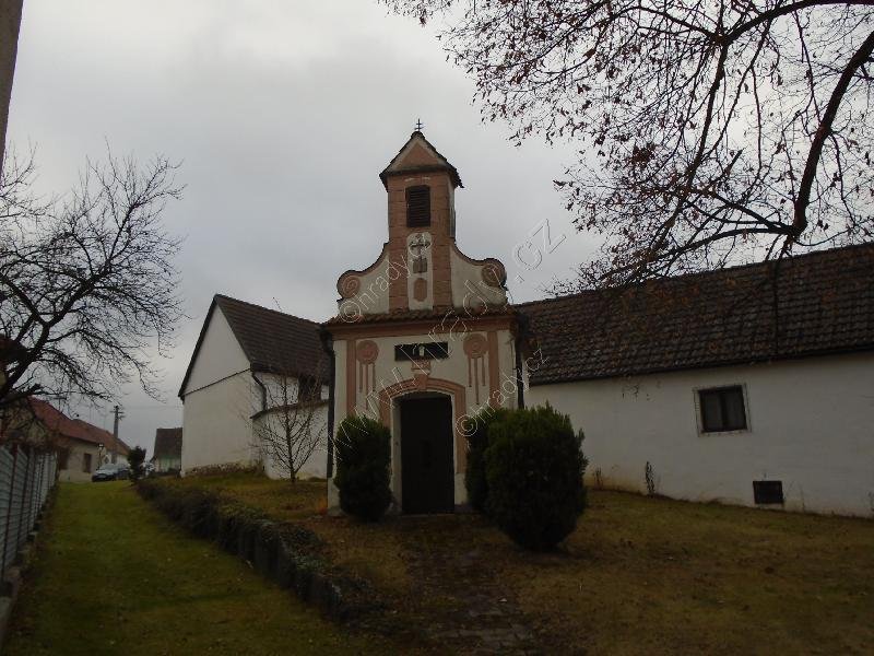 návesní kaple