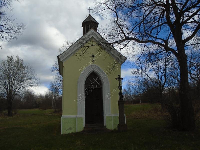 návesní kaple Panny Marie Lurdské