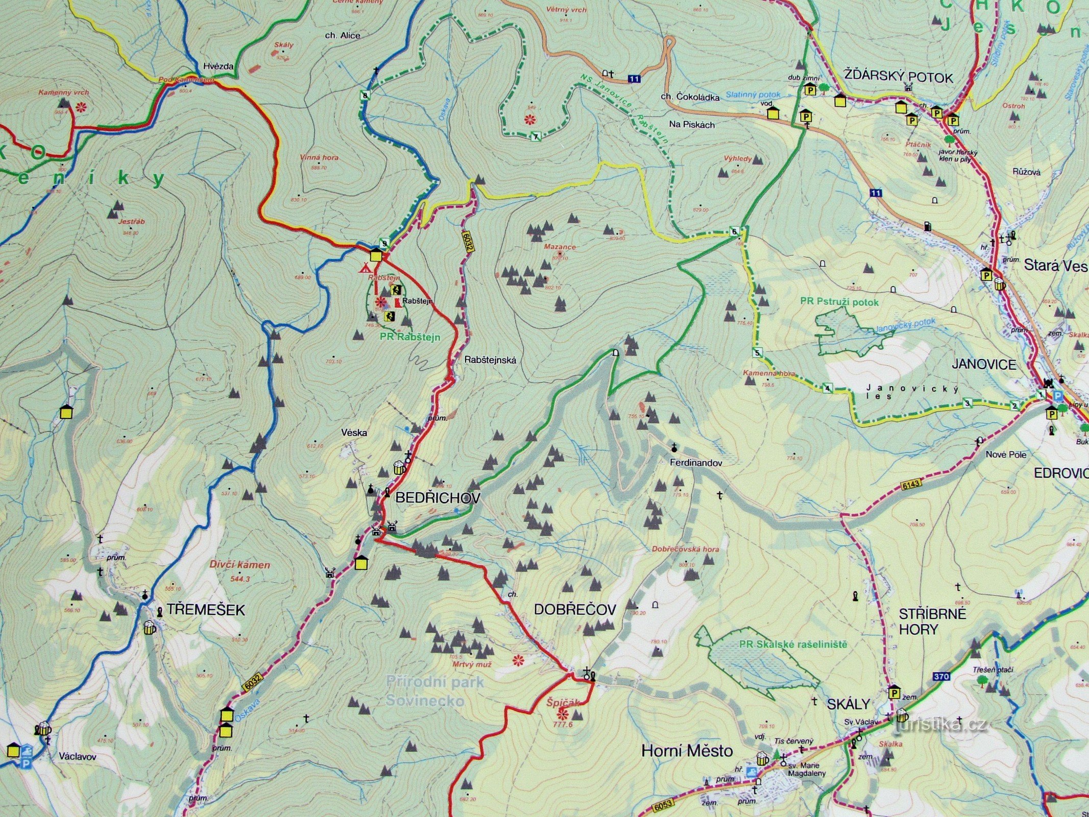 Retorno a Maliník e estrada para Bílá skála