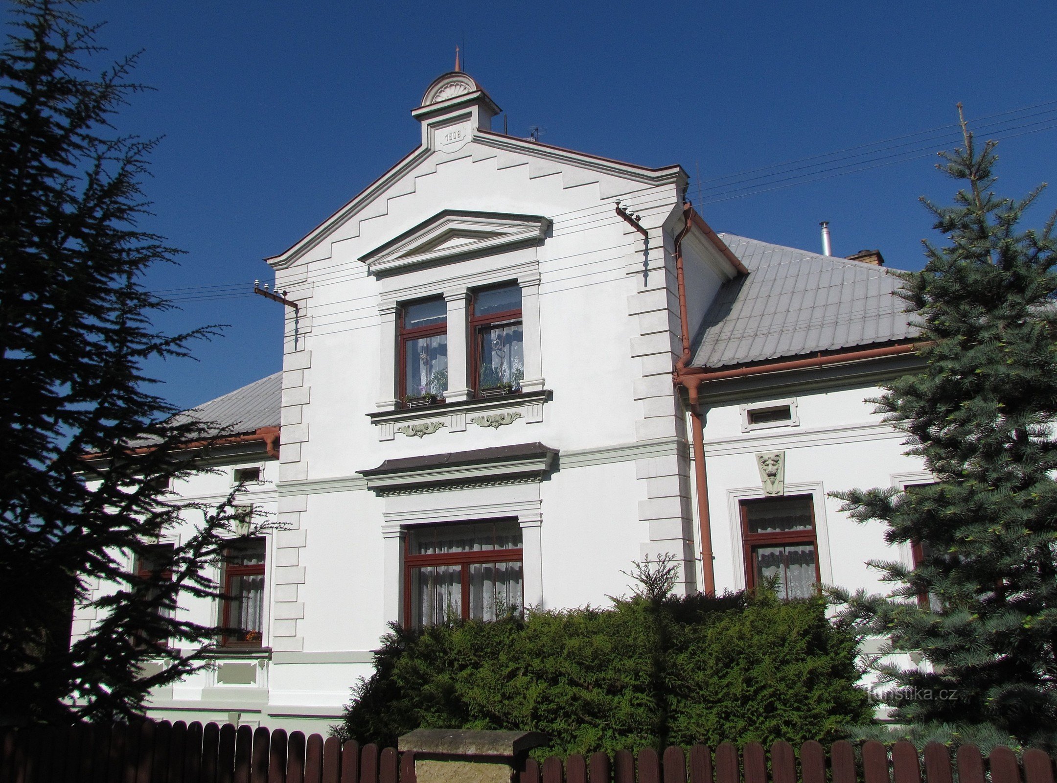 Een bezoek aan het kasteel en een wandeling in Bystříčí pod Hostýnem