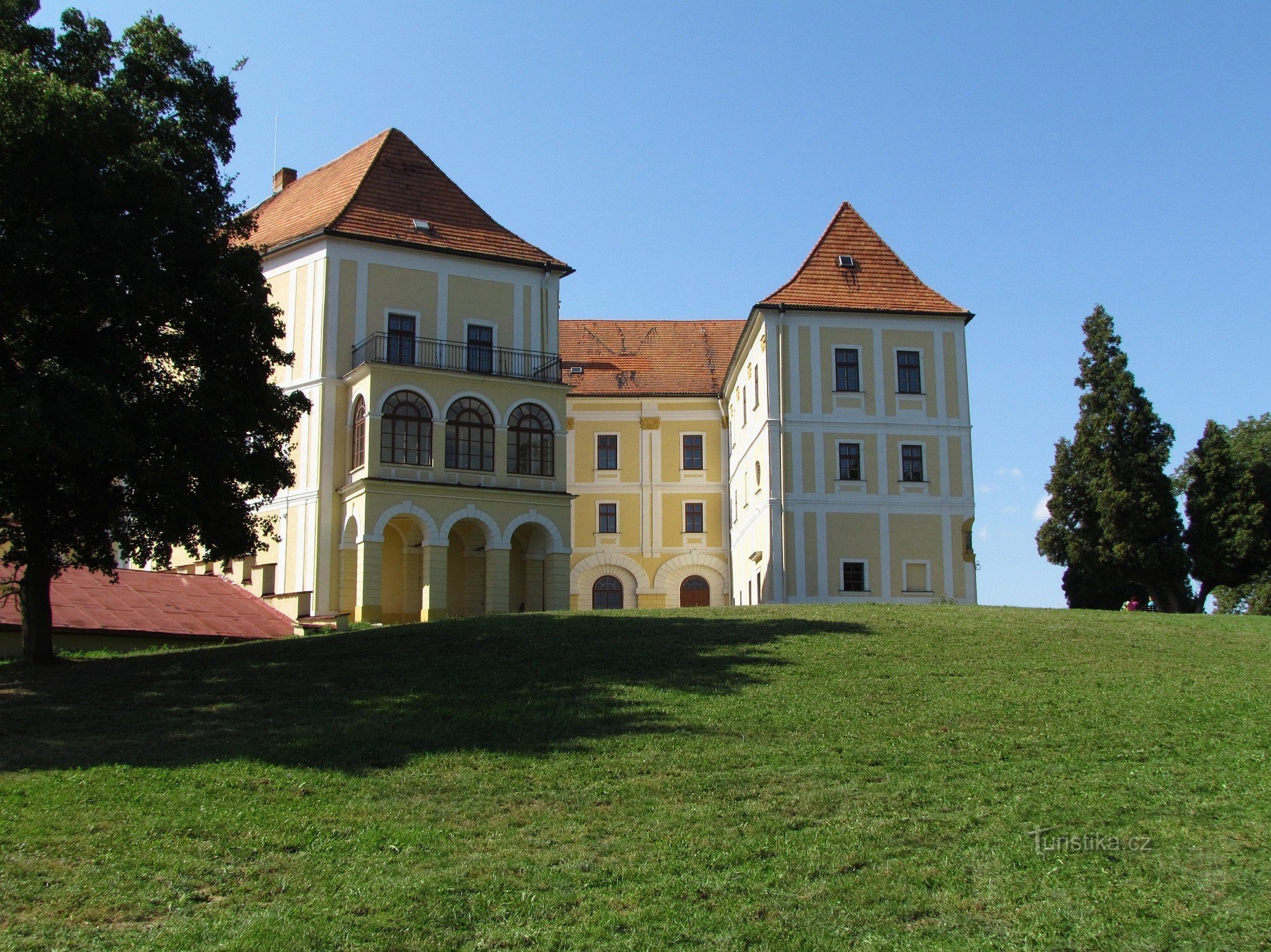 Besök på slottet i Letovice