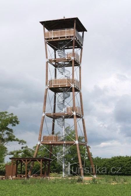 Nedánov - torre de vigilancia 7/2009