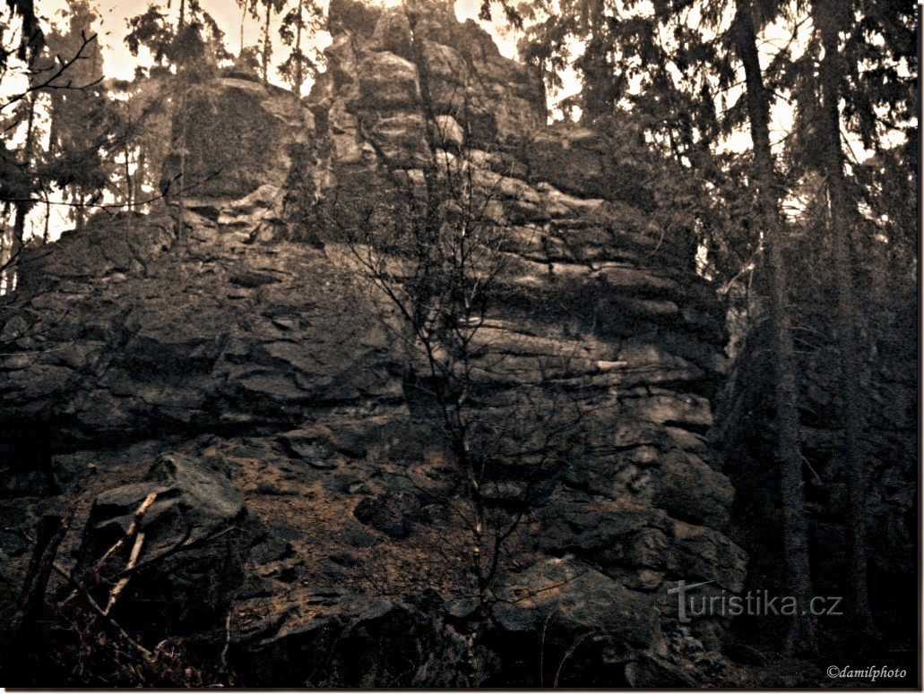 Recently, the peak was unofficially accepted among the eight peaks of Vysočina. Geodetic point