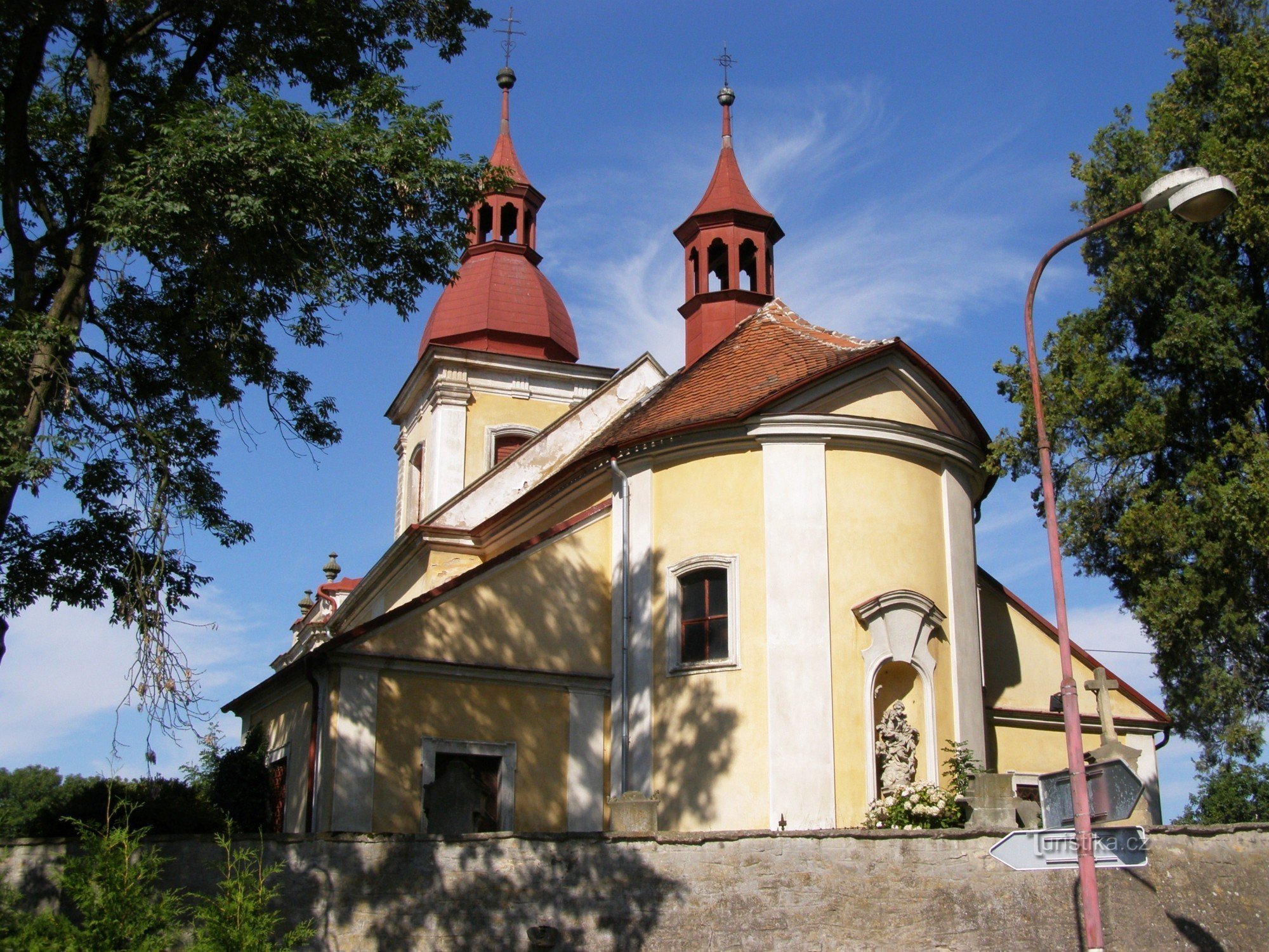 Nedelíště - Szűz Mária Mennybemenetele templom