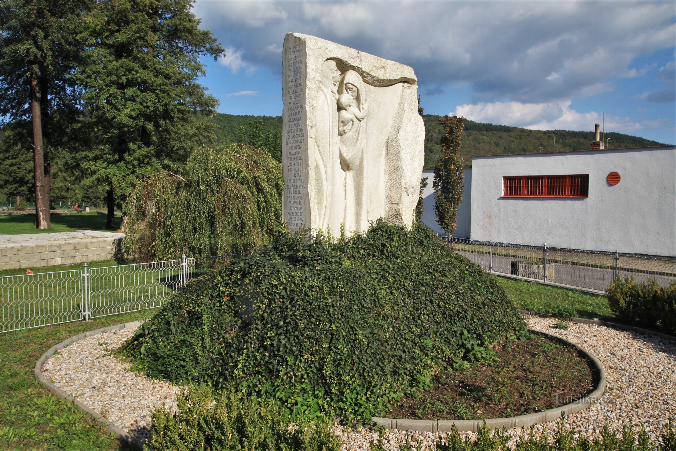 Nedvědice - Monument aux victimes de la Première Guerre mondiale