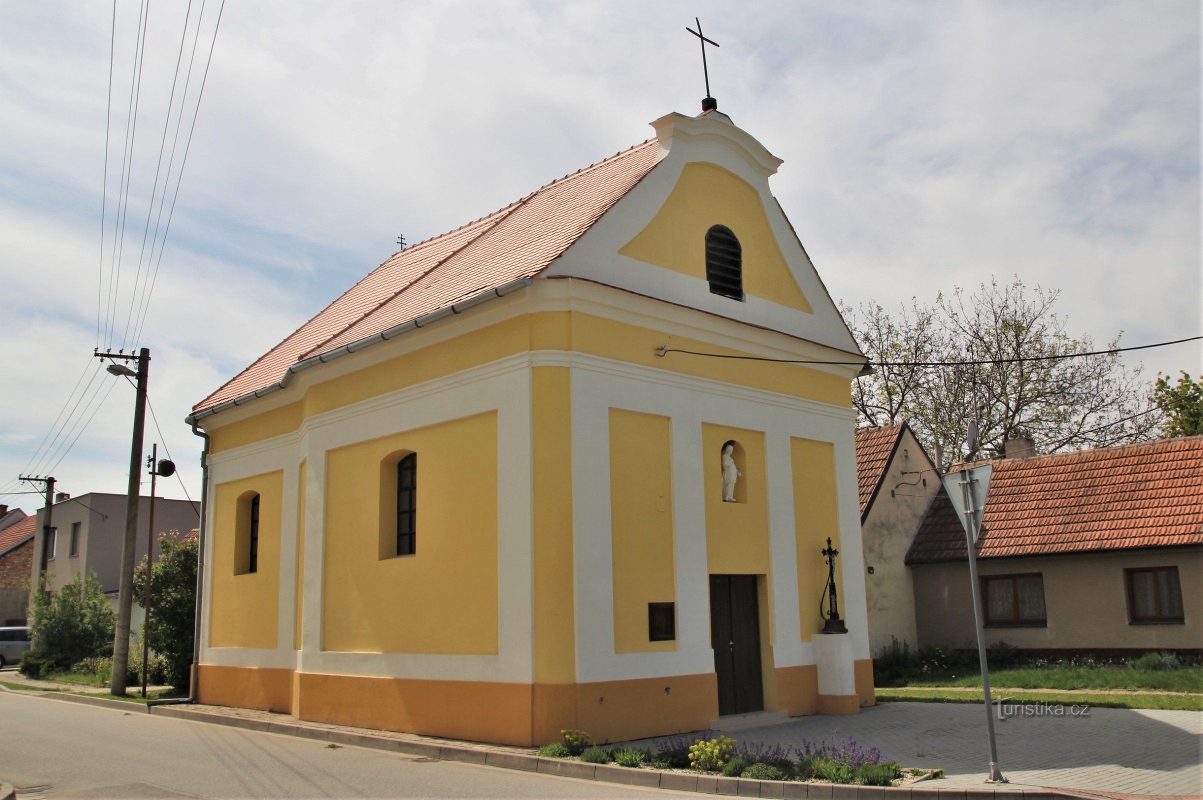 Nejdek lângă Lednice