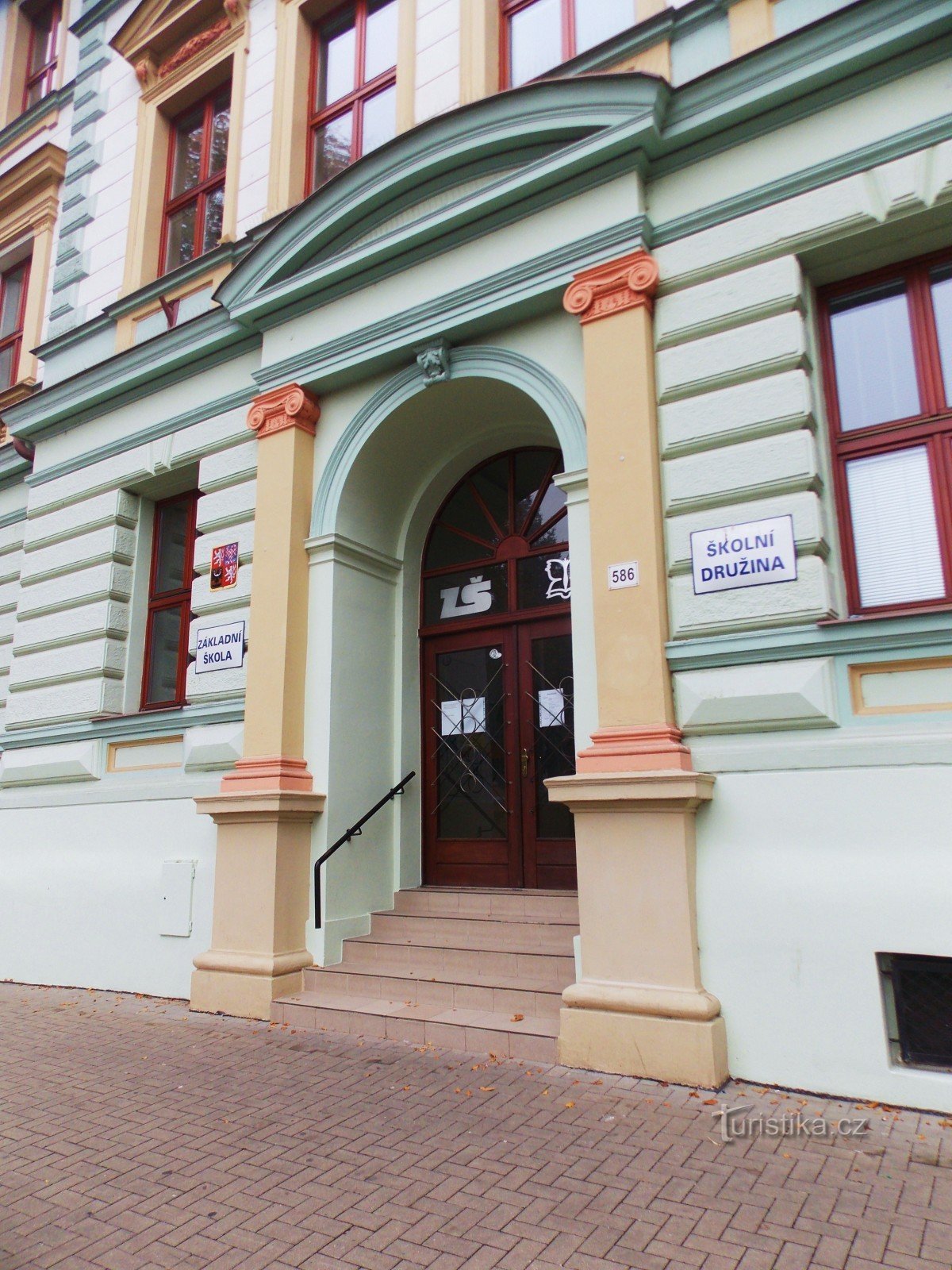 La plus ancienne école primaire St. Bohême à Kojetín