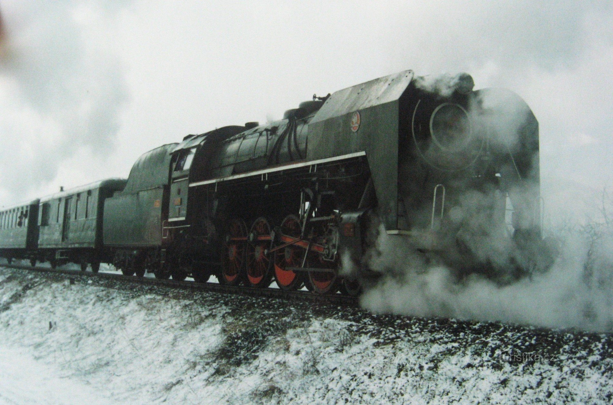 Ook rijdt hier meerdere keren per jaar een stoomtrein