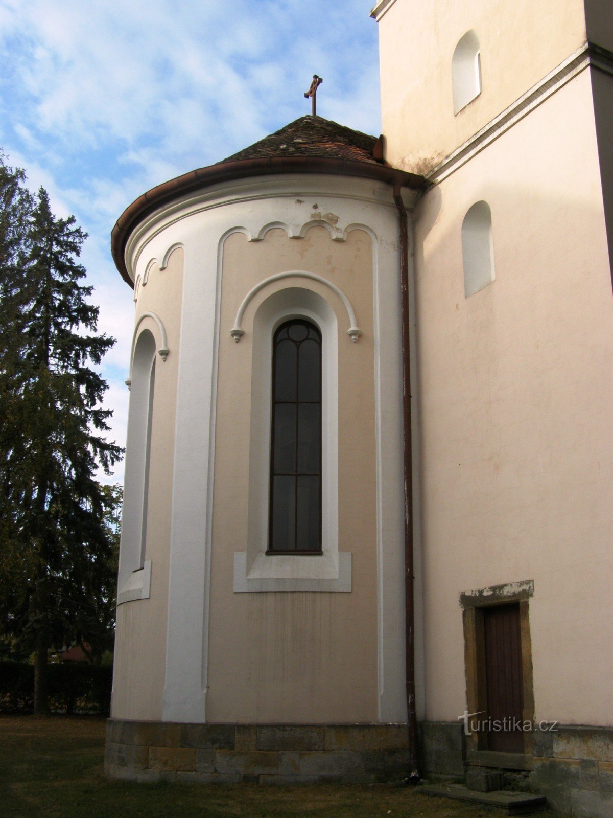 Nepolisy - igreja de St. Maria Madalena