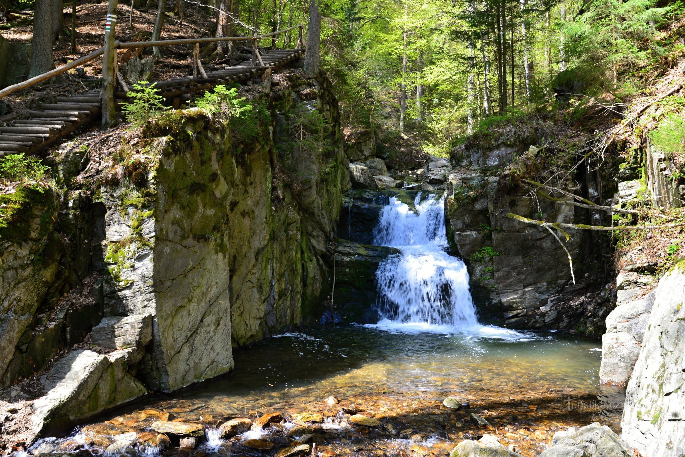 Nízký Jeseník: Rešovské Wasserfälle