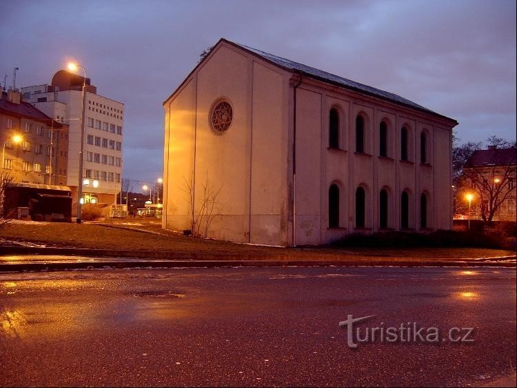 Noční Libeňská synagoga