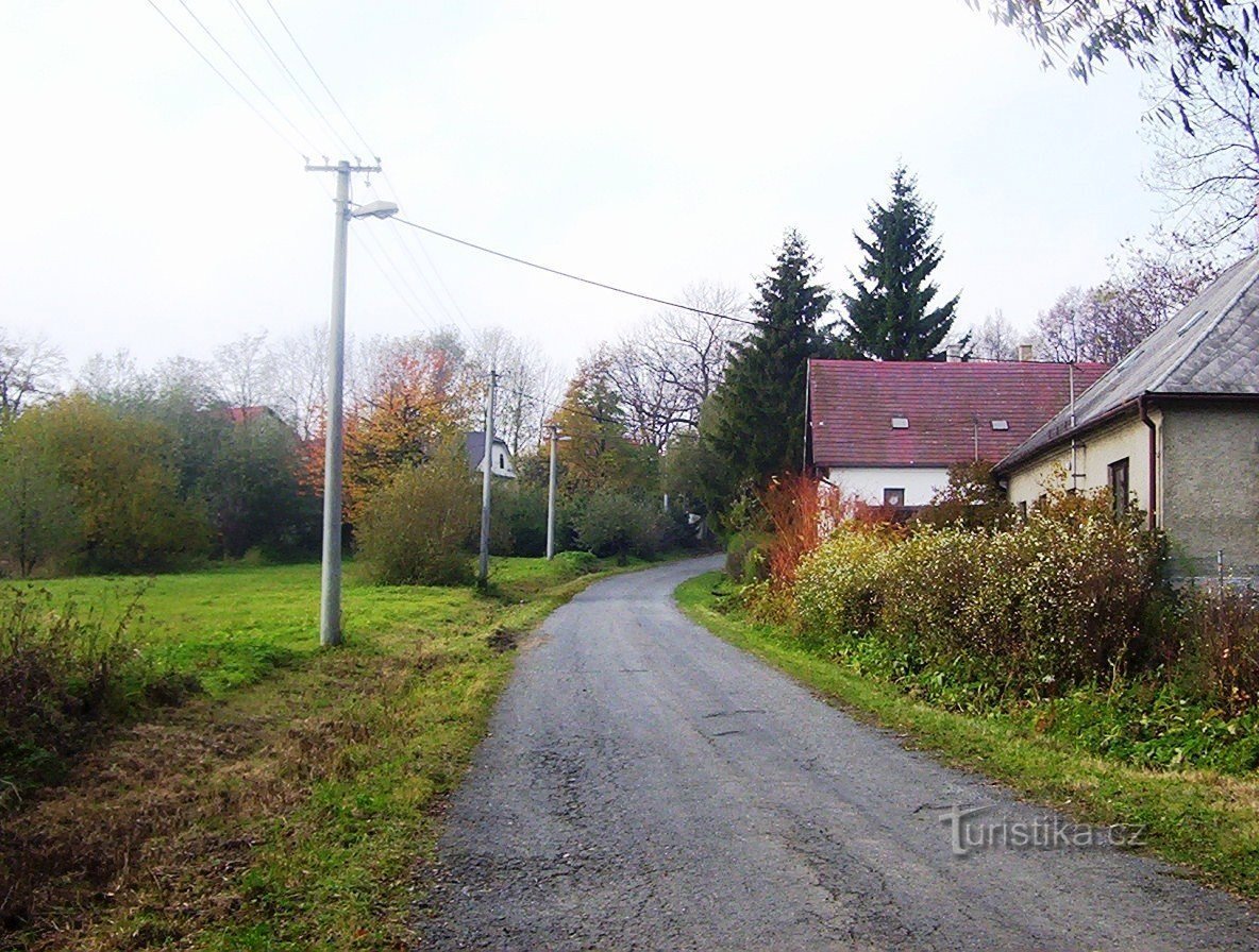 Norberčany-Nová Véska-centro del pueblo-Foto: Ulrych Mir.