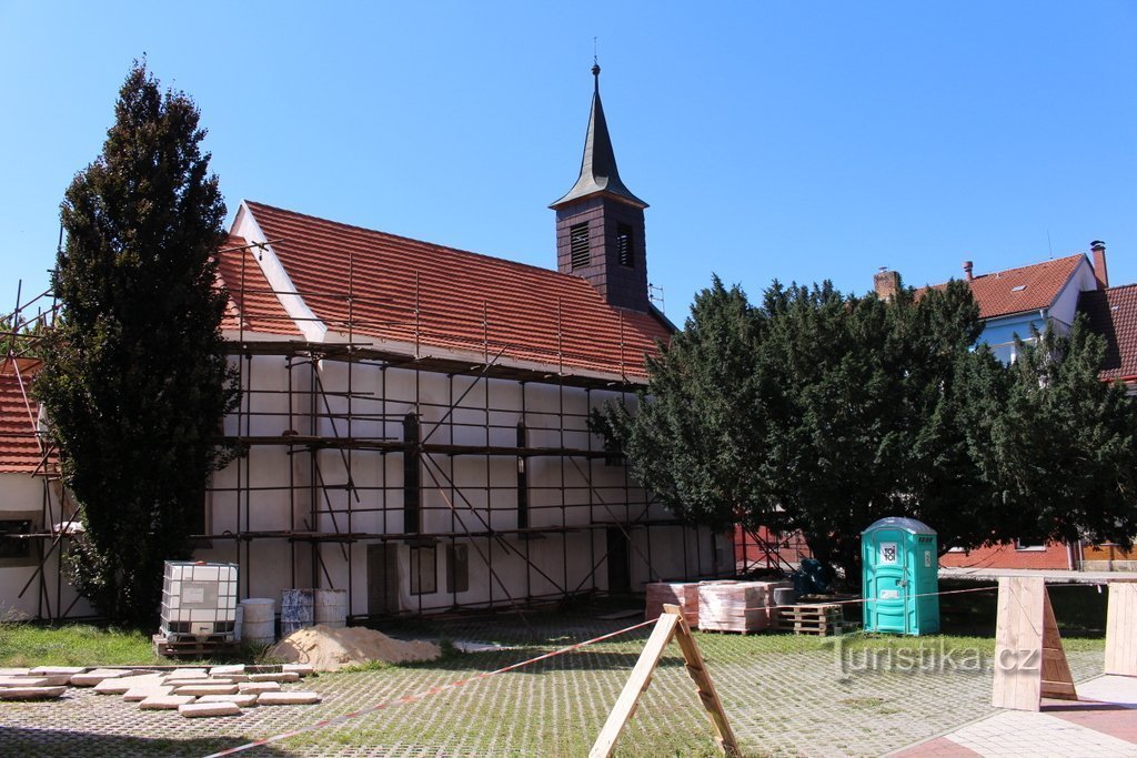 Nová Bystřice, εκκλησία του St. Αικατερίνη