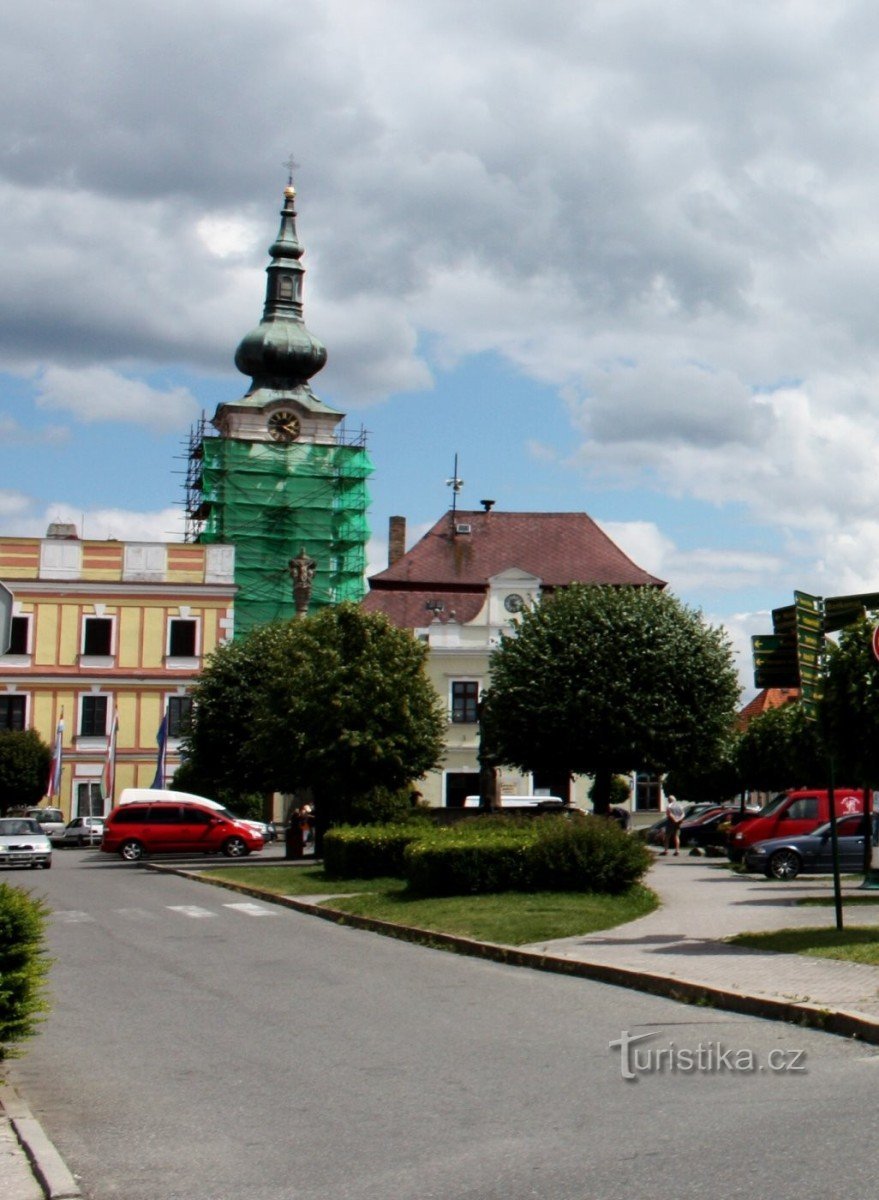 Nová Bystřice - Kyrkan St. Peter och Paul