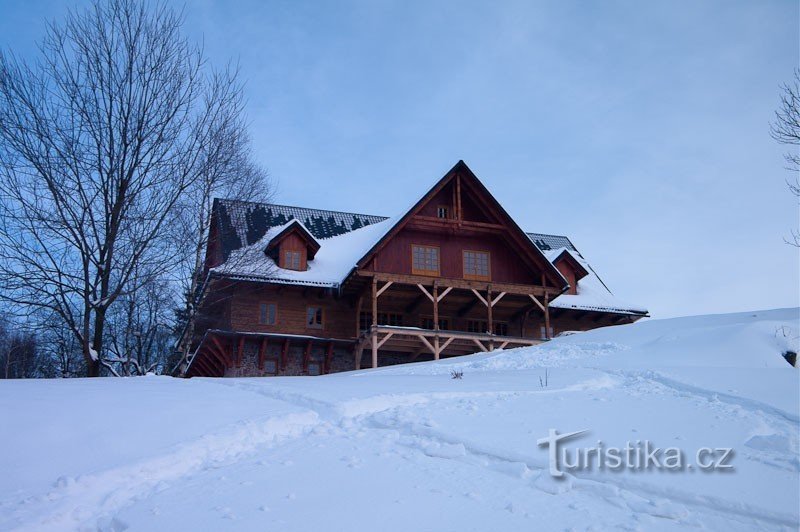 Uusi mökki lähellä Vindoška 2010 köysirataa