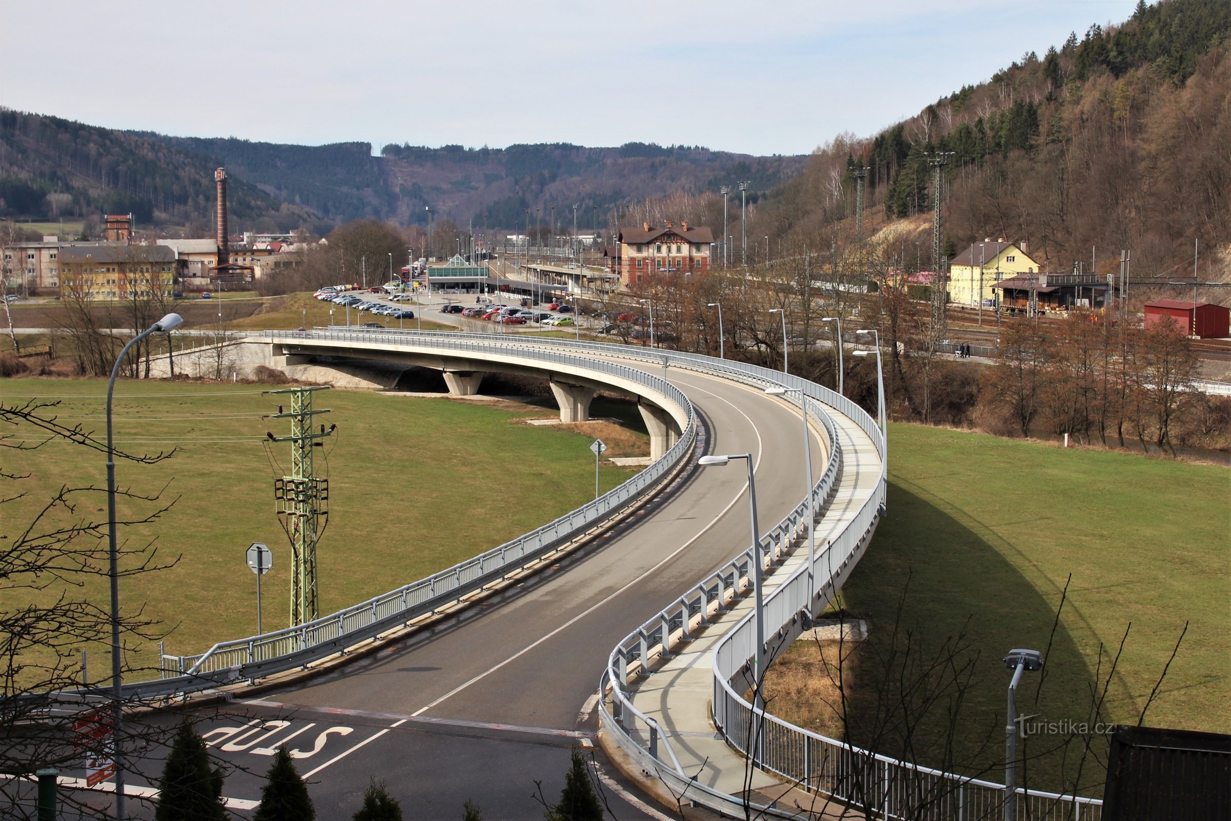 New road between the station and Mendrik