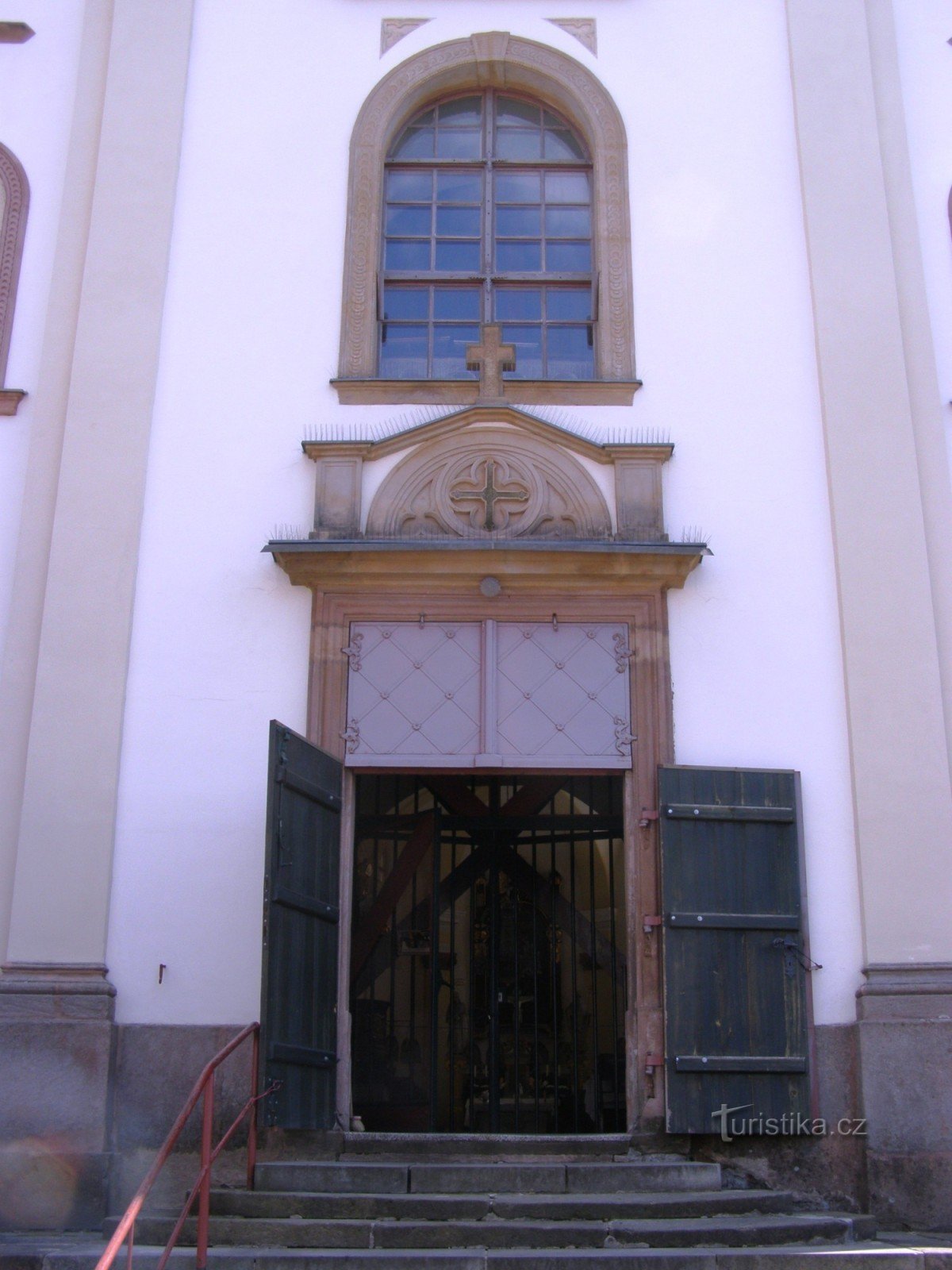 Nová Paka - kyrkan St. Nicholas