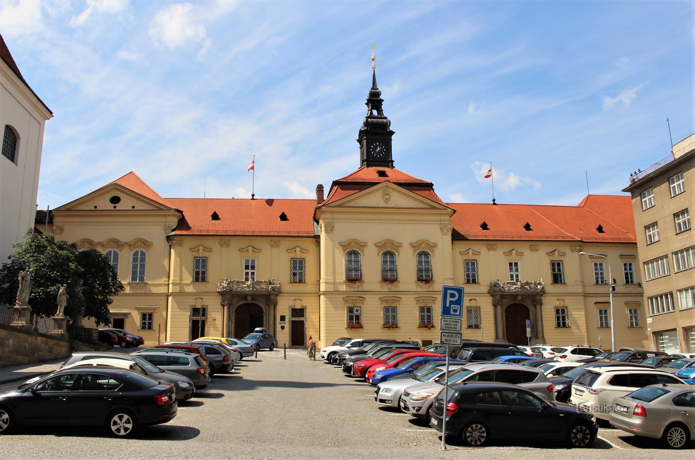 New townhall