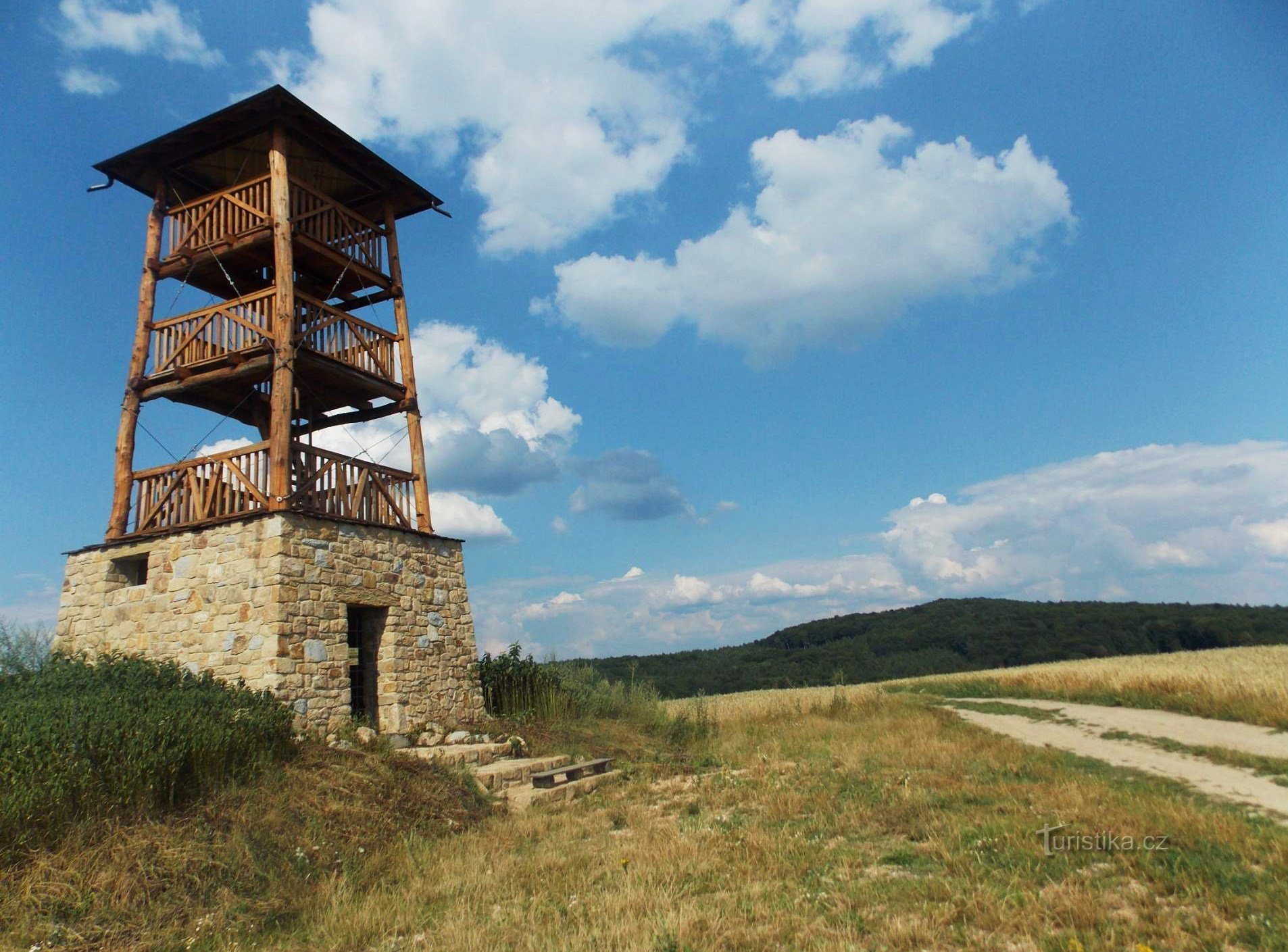 Nouvelle tour d'observation à Hostišová près de Zlín