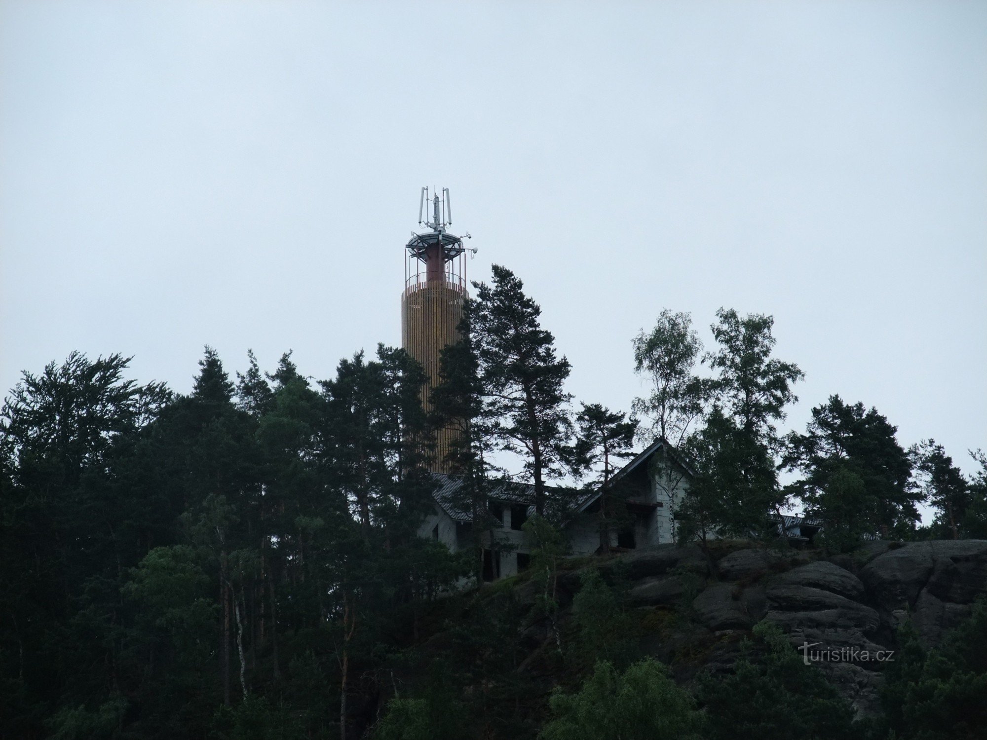 Neuer Aussichtsturm in Sloup