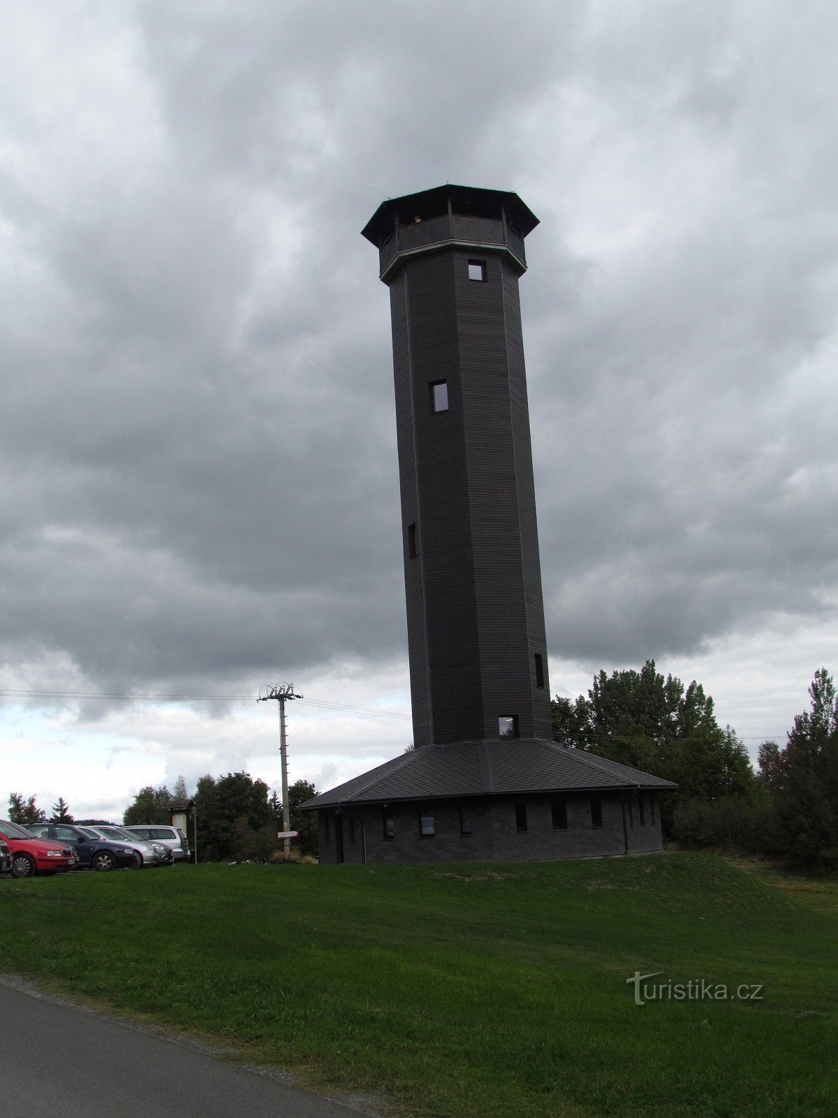 Nová Ves - gebied van de uitkijktoren Na Vyhlídke en huisje