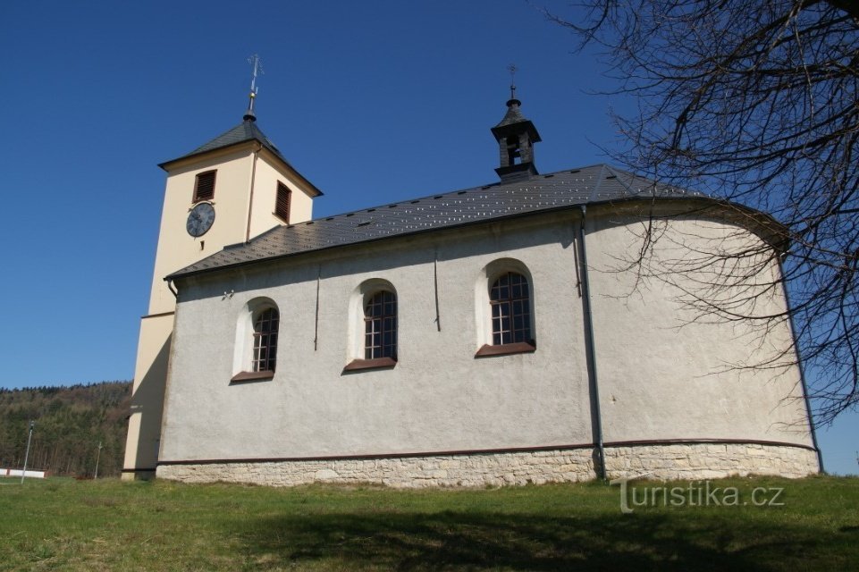 Nová Ves Moravská Třebová (Kunčina) közelében – a Szent István-templom. Rocha