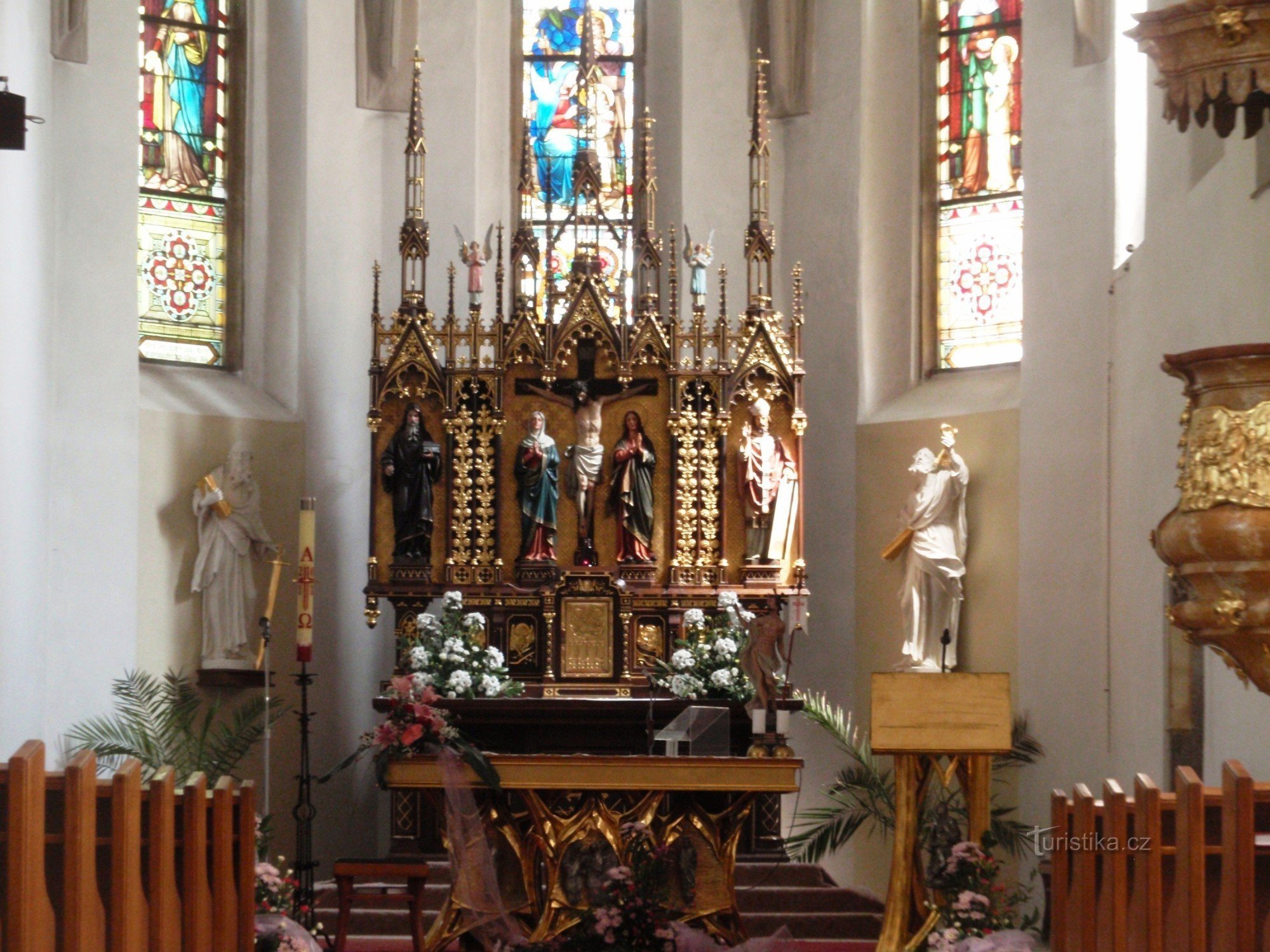 New Town in Moravia - church of St. Kunhuty - interior