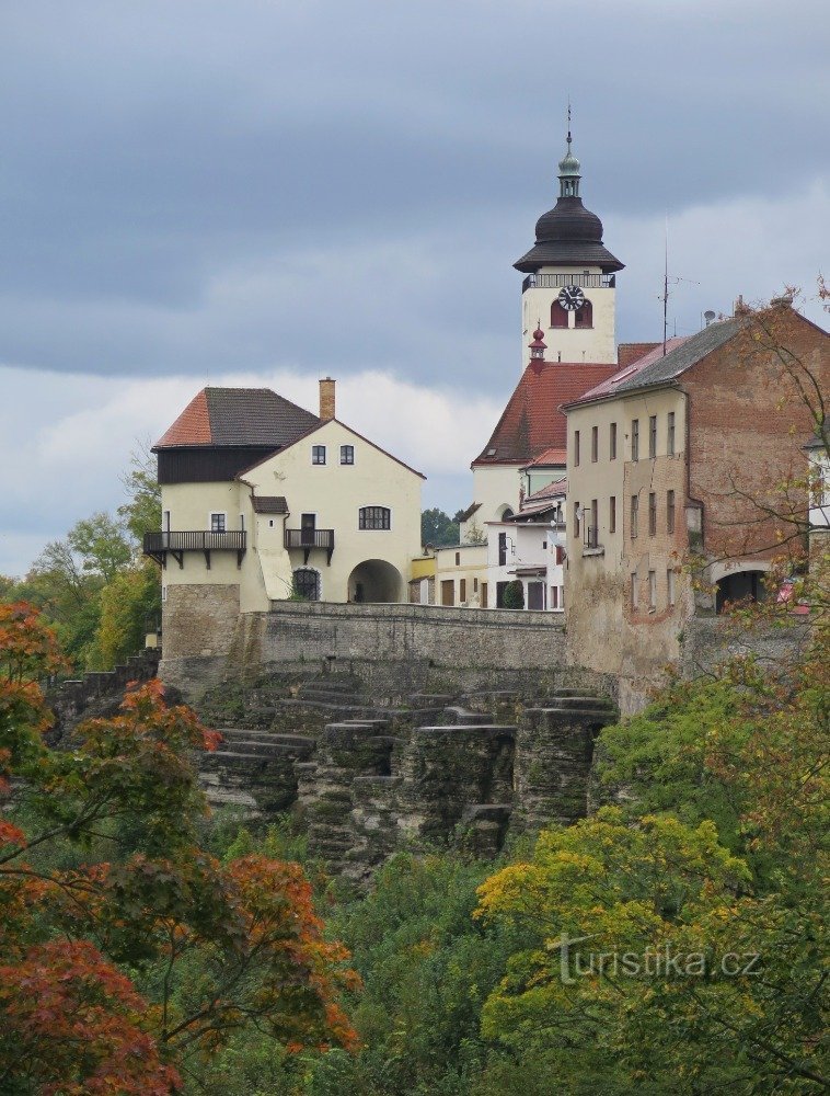 Nové Město nad Metují – o casă într-un bastion fortificat