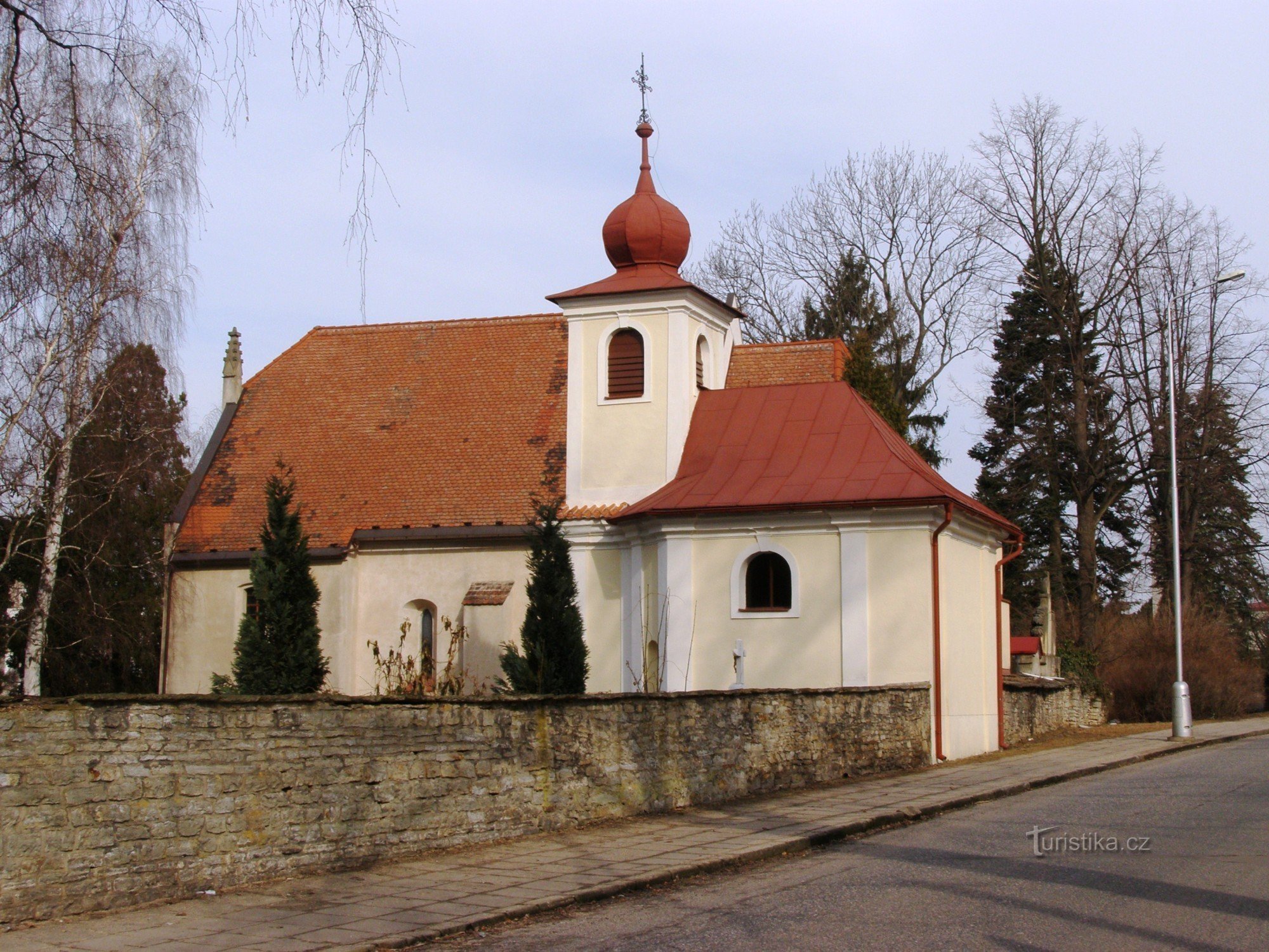 Nové Město nad Metují - Kościół Wszystkich Świętych