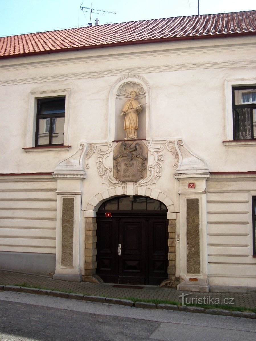 Nové Město nad Metují-ul. Čs.légií-U Sv. Jana-写真: Ulrych Mir.