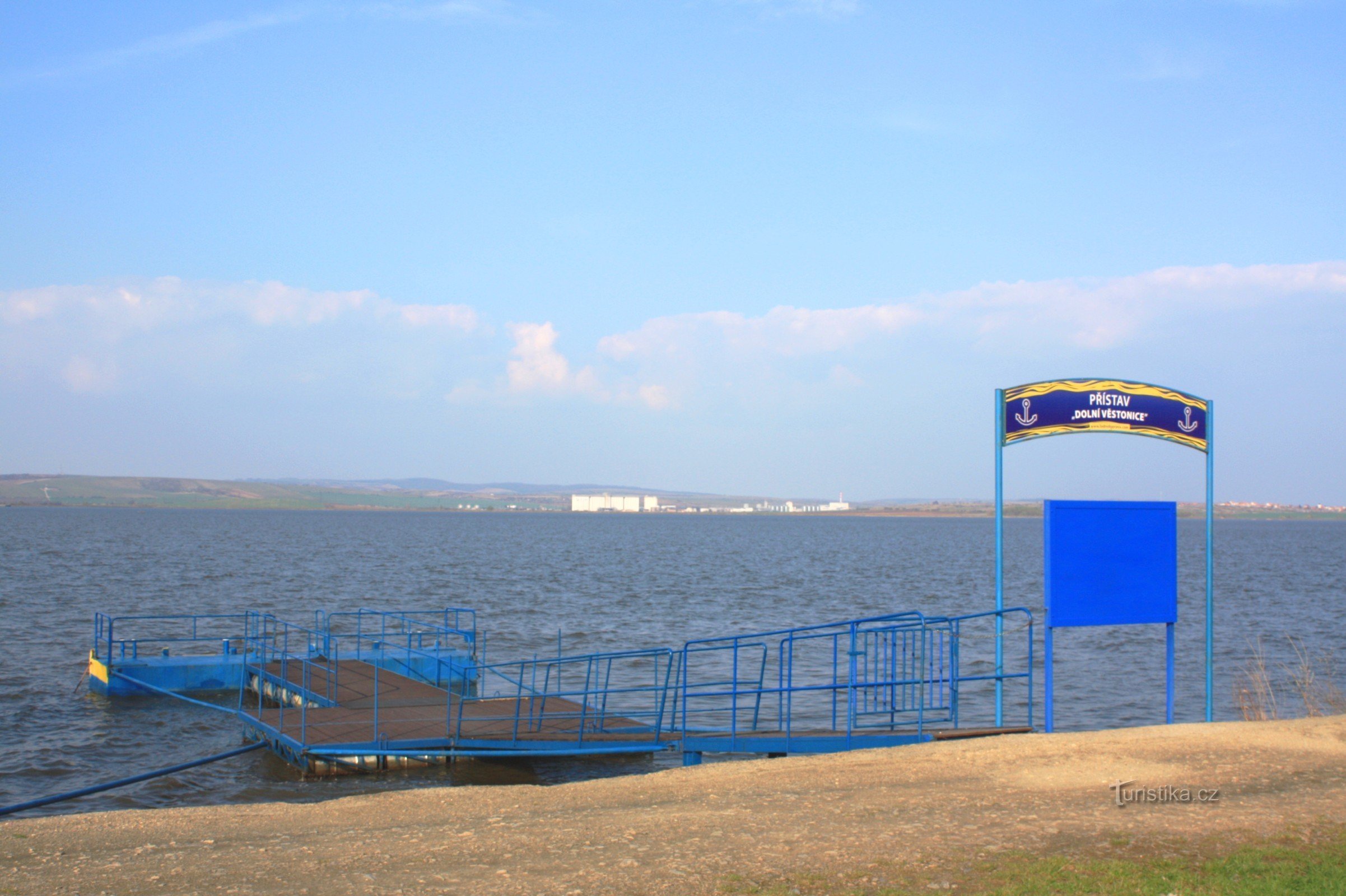 Novomlýnská reservoir - havnen i Dolní Věstonice