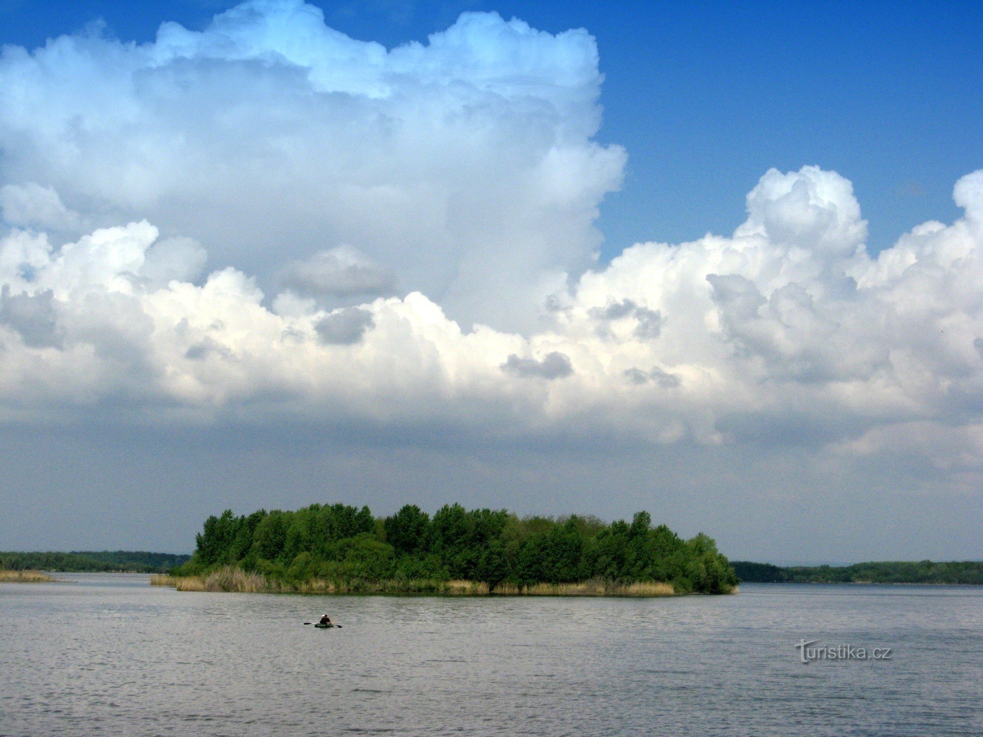 Novomlýn-stuwmeren onder Pálava