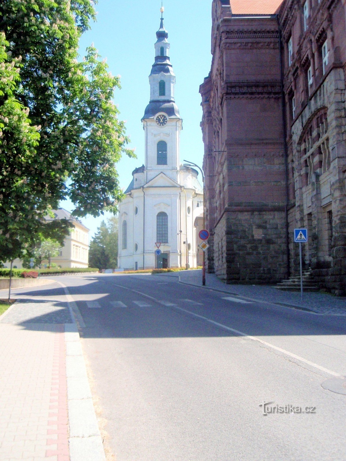 Nový Bor - kerk