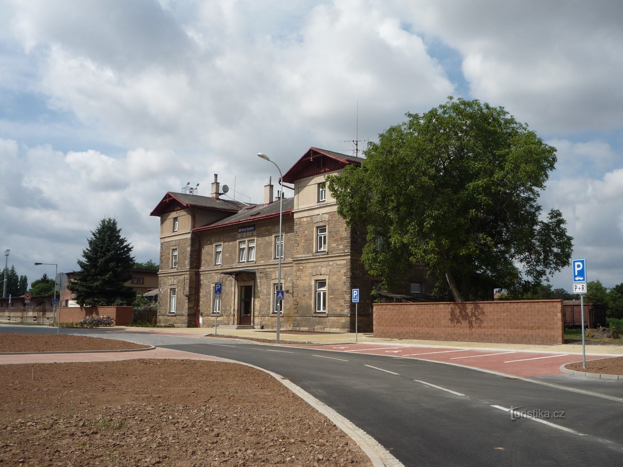 Nový Bydžov - railway station